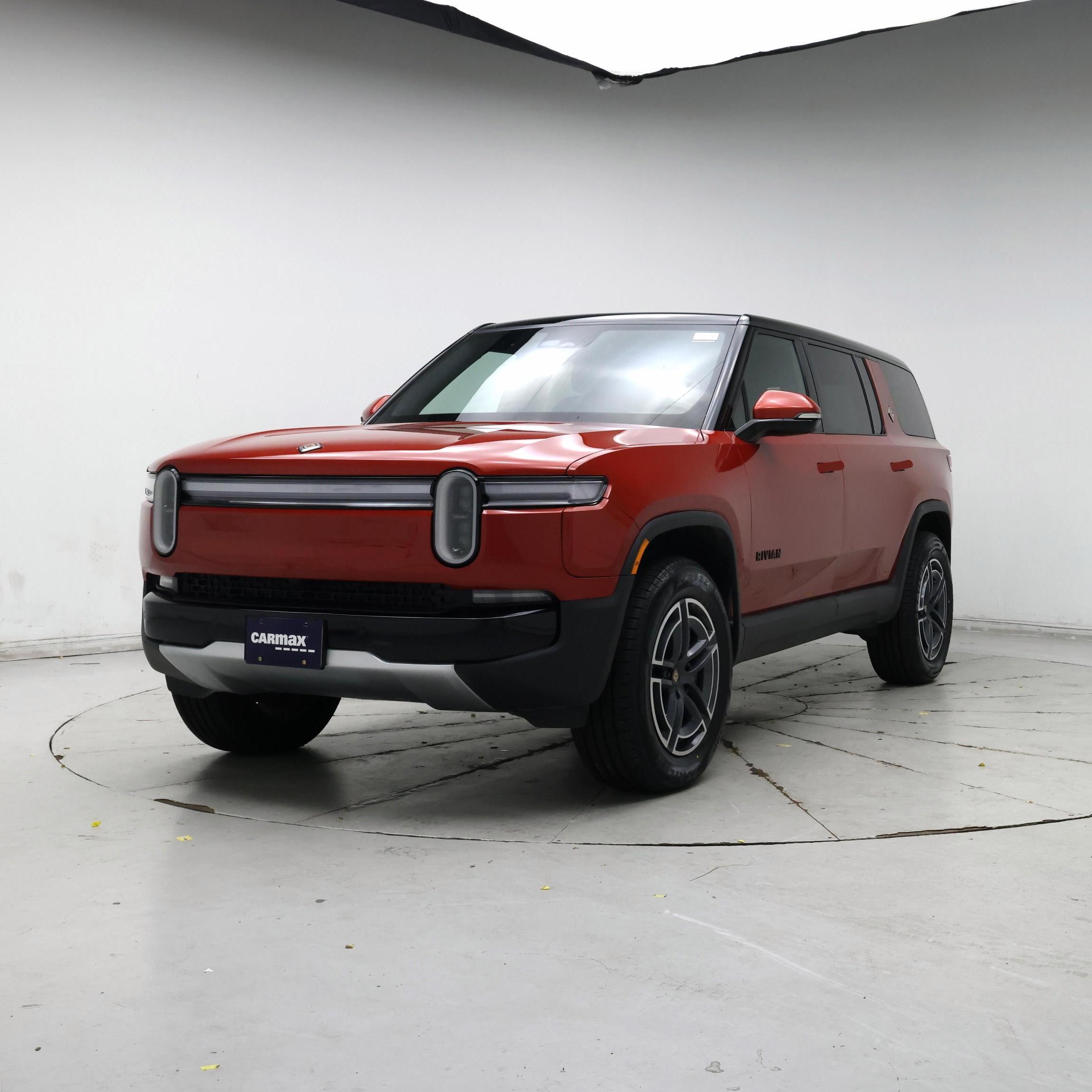 Thumbnail: 2025 Rivian R1S - 4