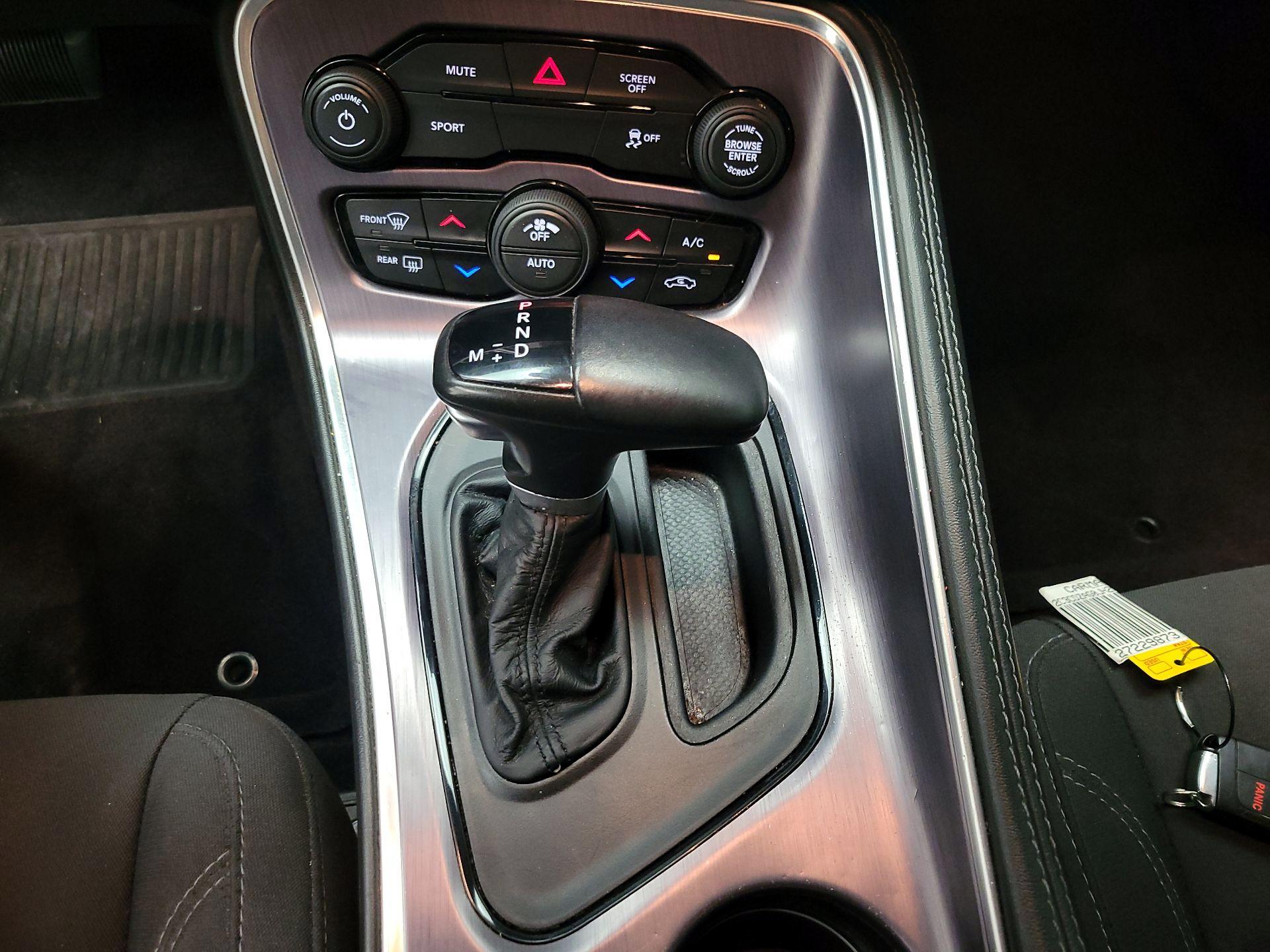 Thumbnail: 2018 Dodge Challenger - 18