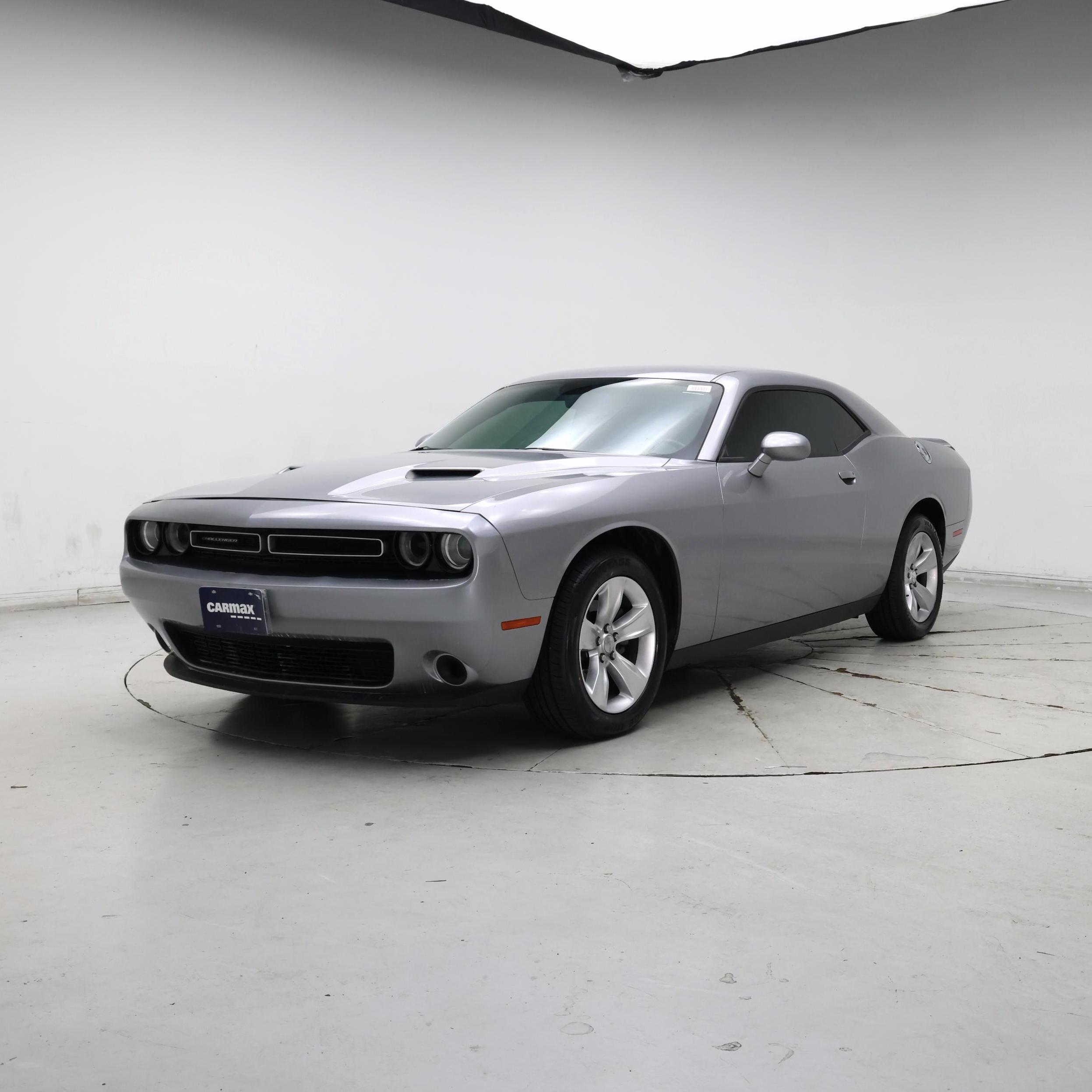 Thumbnail: 2018 Dodge Challenger - 4