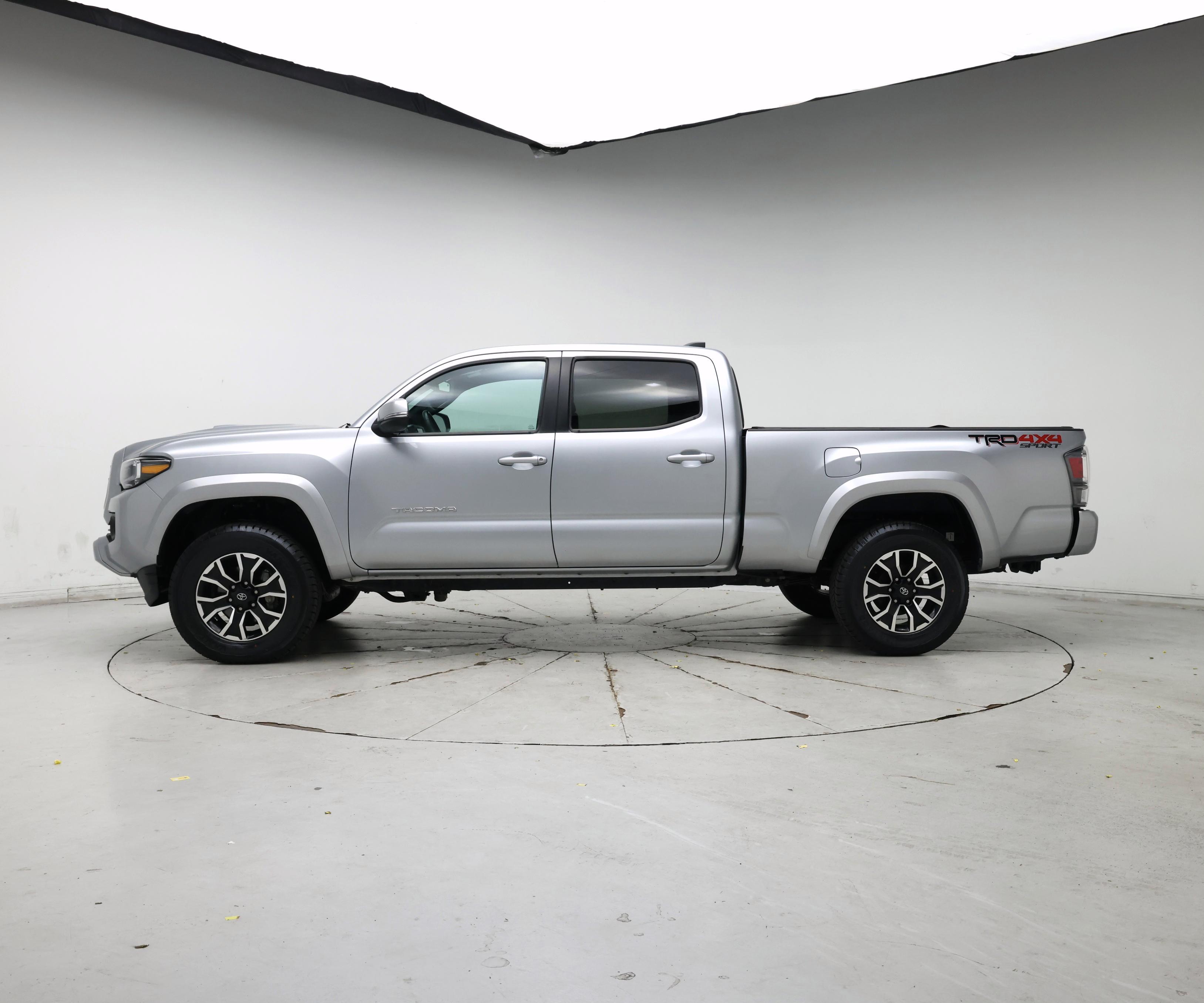 Thumbnail: 2023 Toyota Tacoma - 3