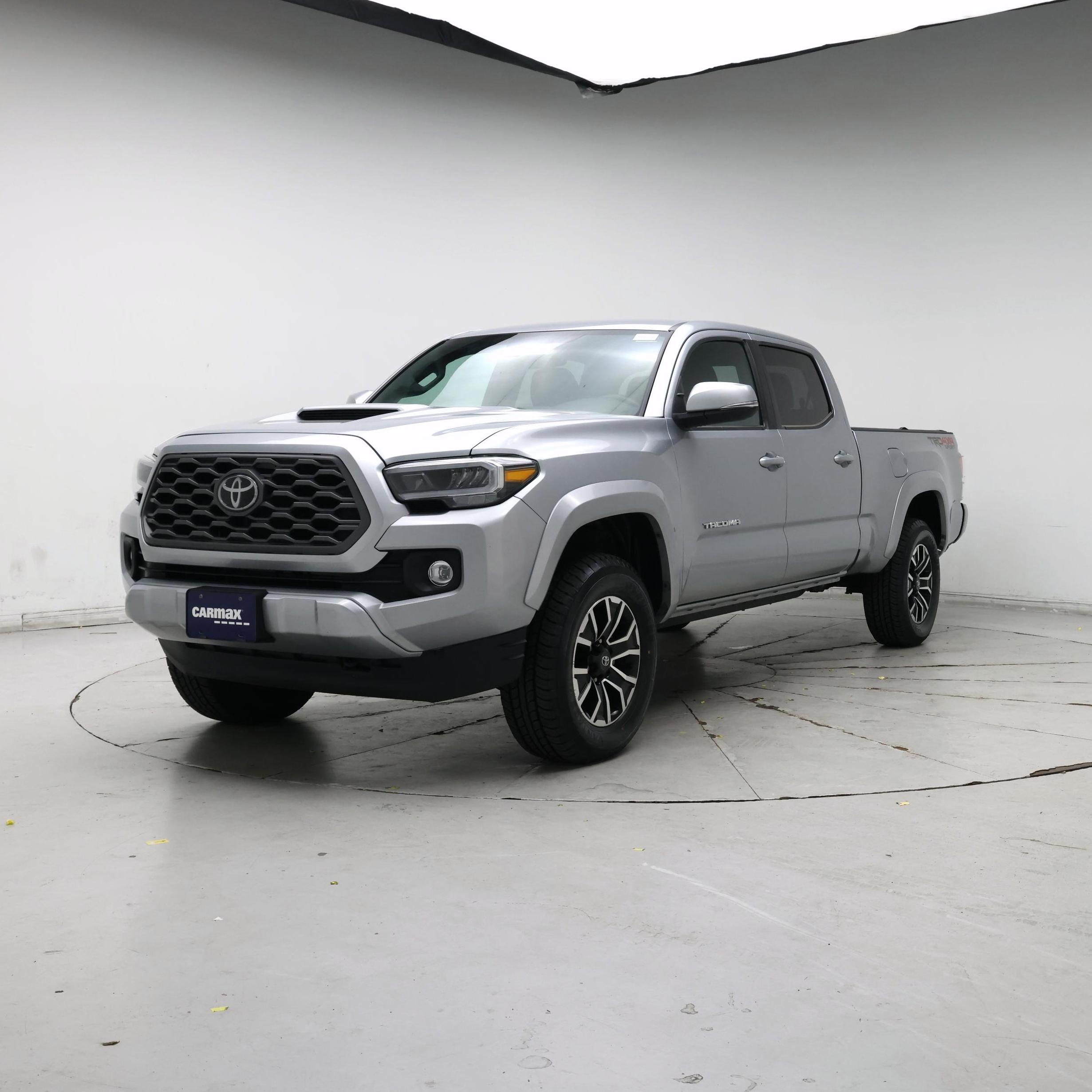 Thumbnail: 2023 Toyota Tacoma - 4