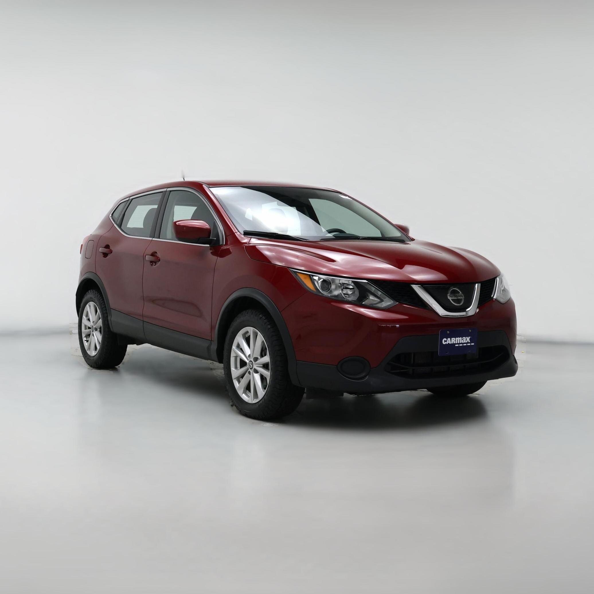 Thumbnail: 2019 Nissan Rogue Sport - 1