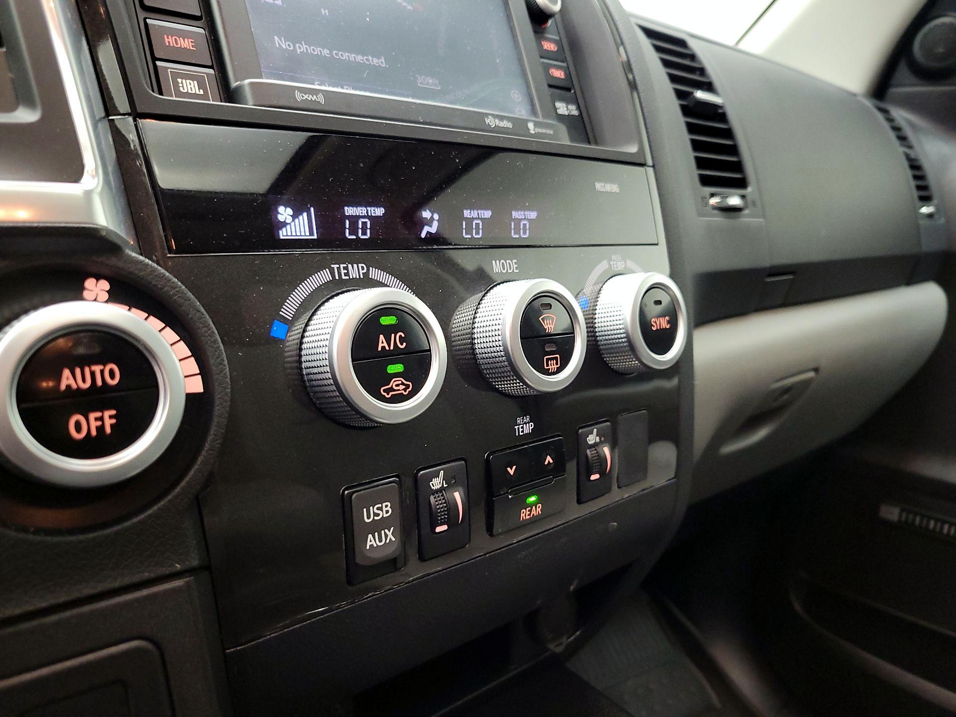 Thumbnail: 2019 Toyota Sequoia - 17
