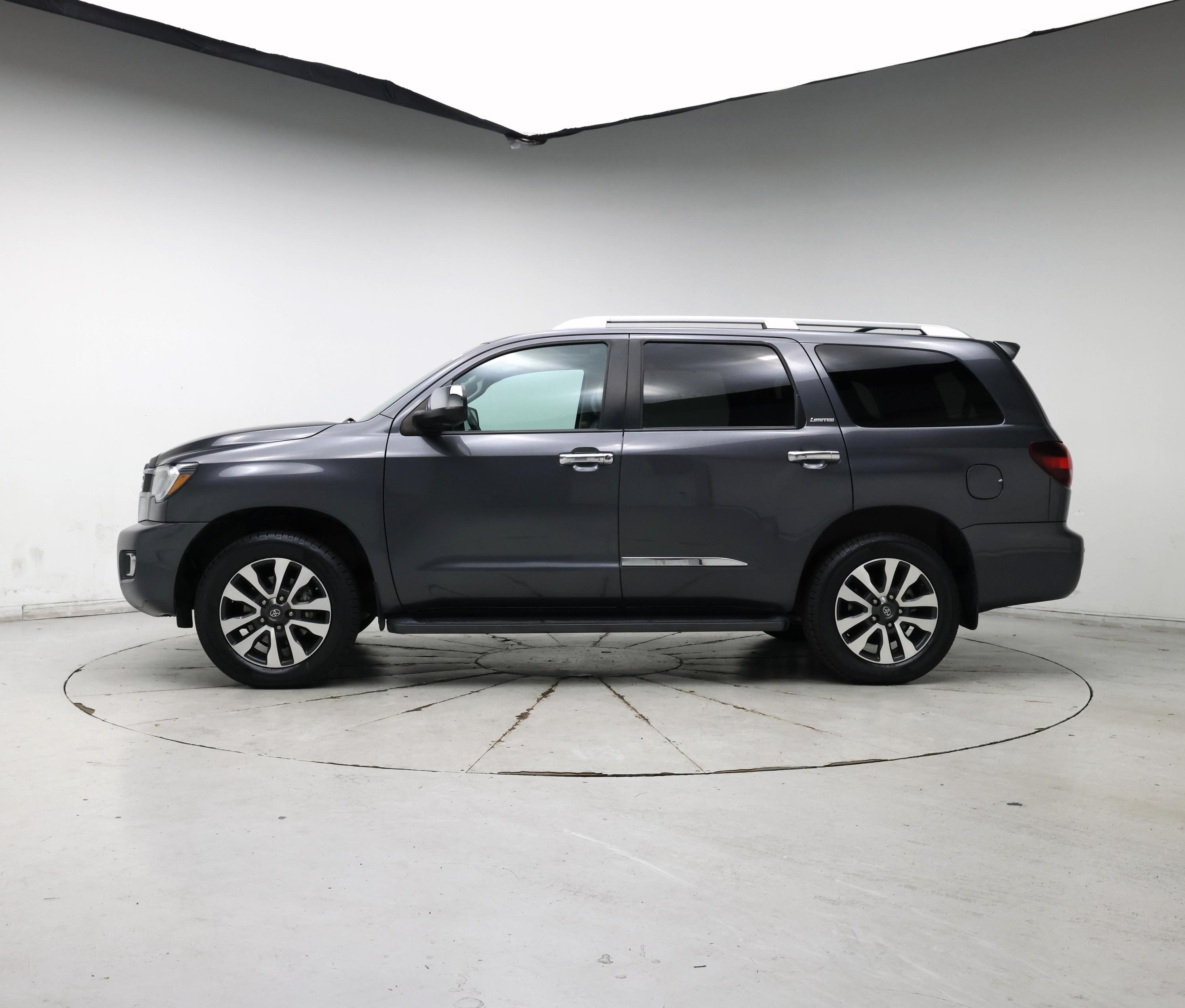 Thumbnail: 2019 Toyota Sequoia - 3
