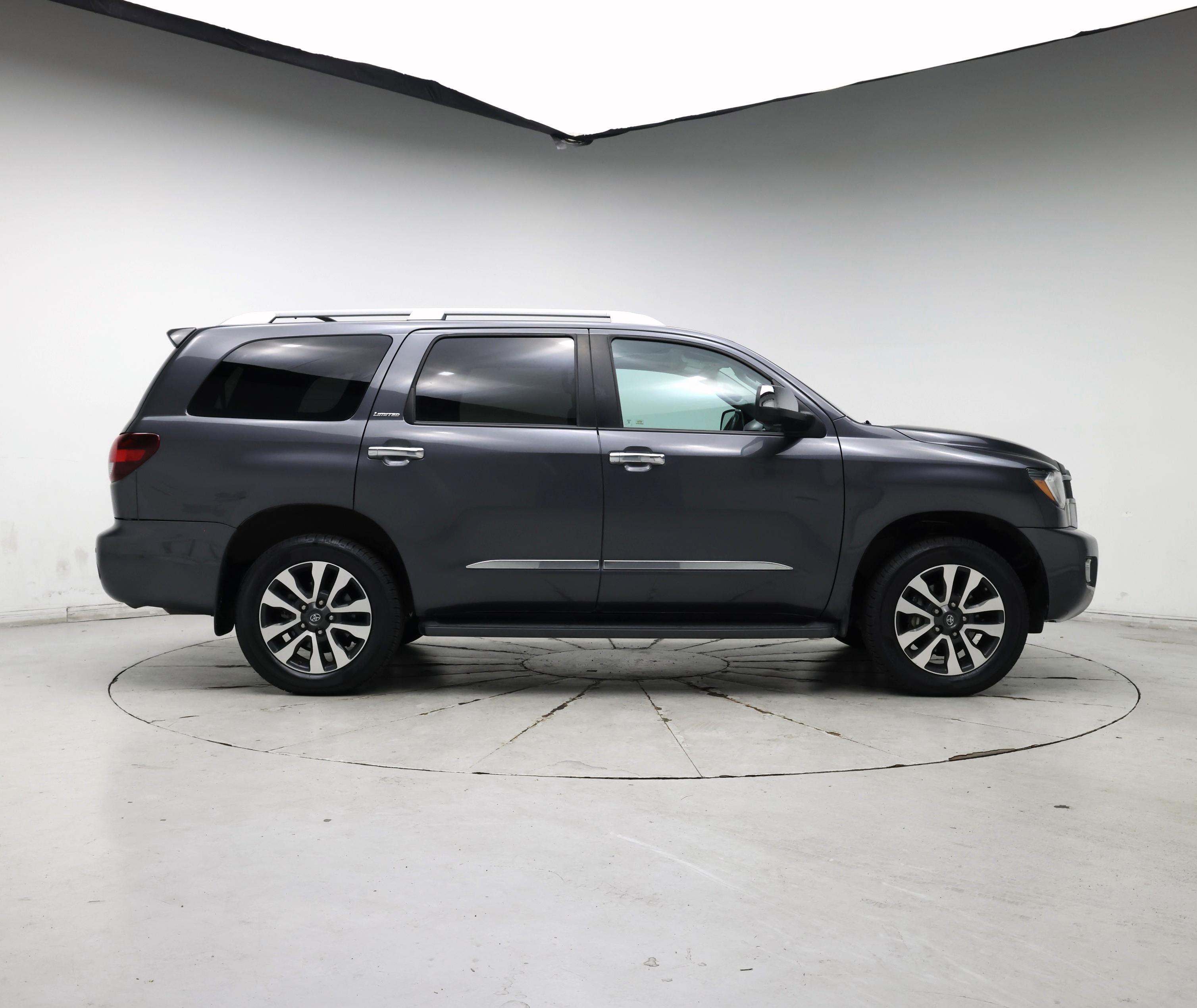 Thumbnail: 2019 Toyota Sequoia - 7