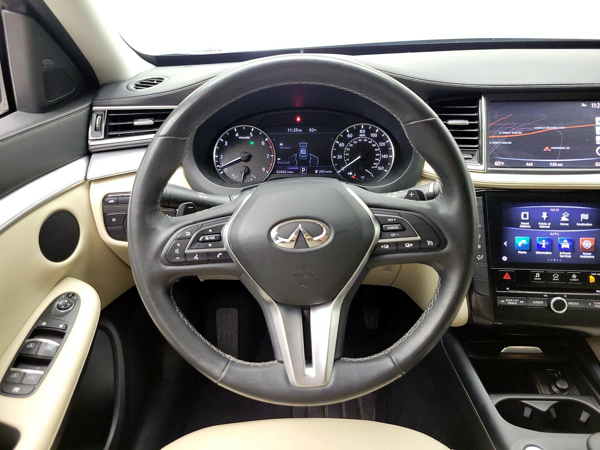 Thumbnail: 2019 INFINITI QX50 - 10