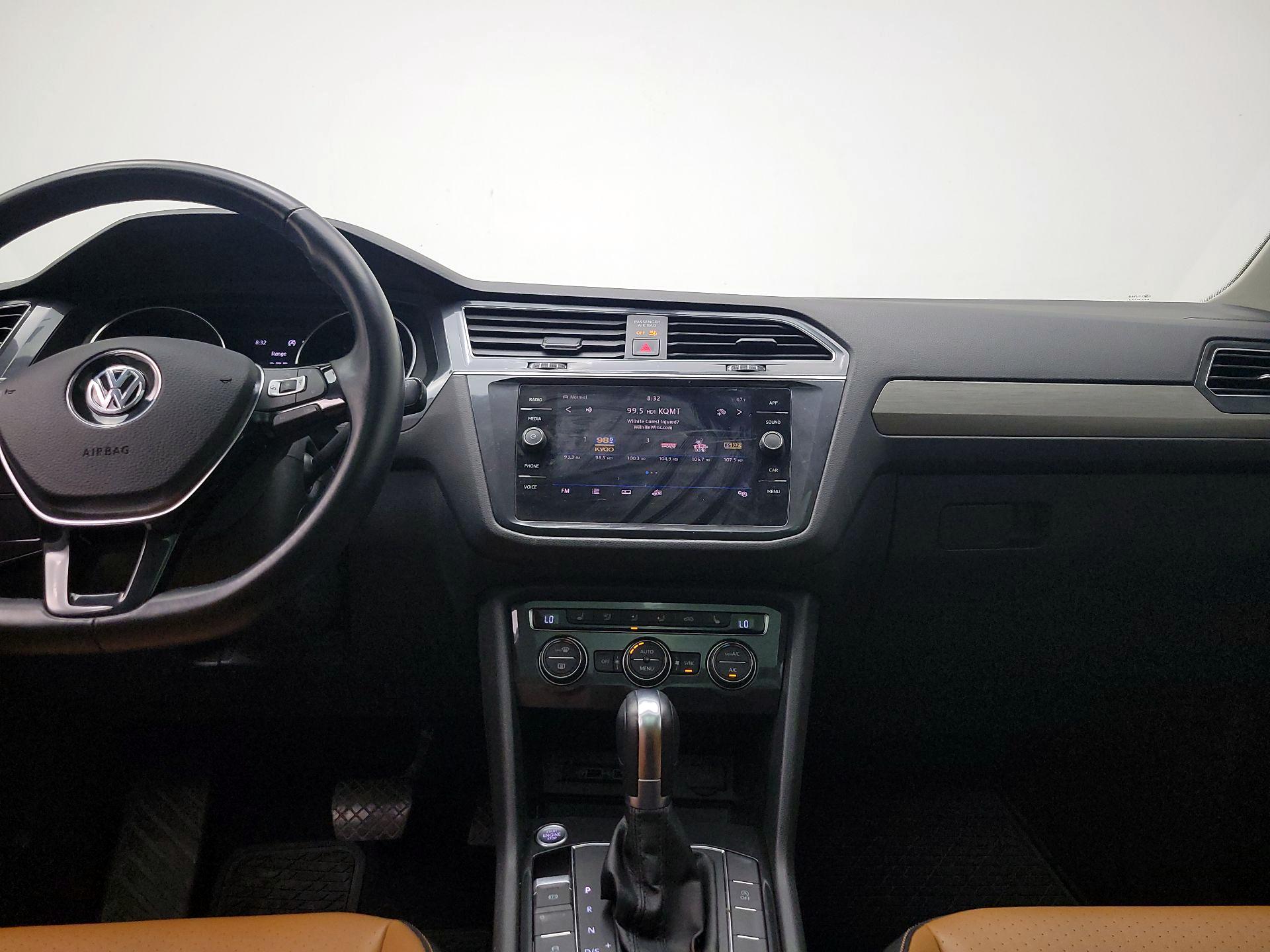Thumbnail: 2018 Volkswagen Tiguan - 9