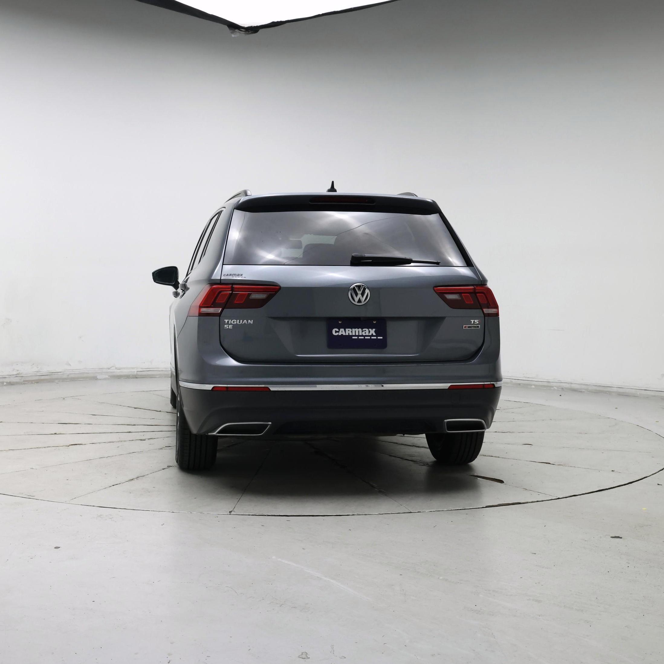 Thumbnail: 2018 Volkswagen Tiguan - 6