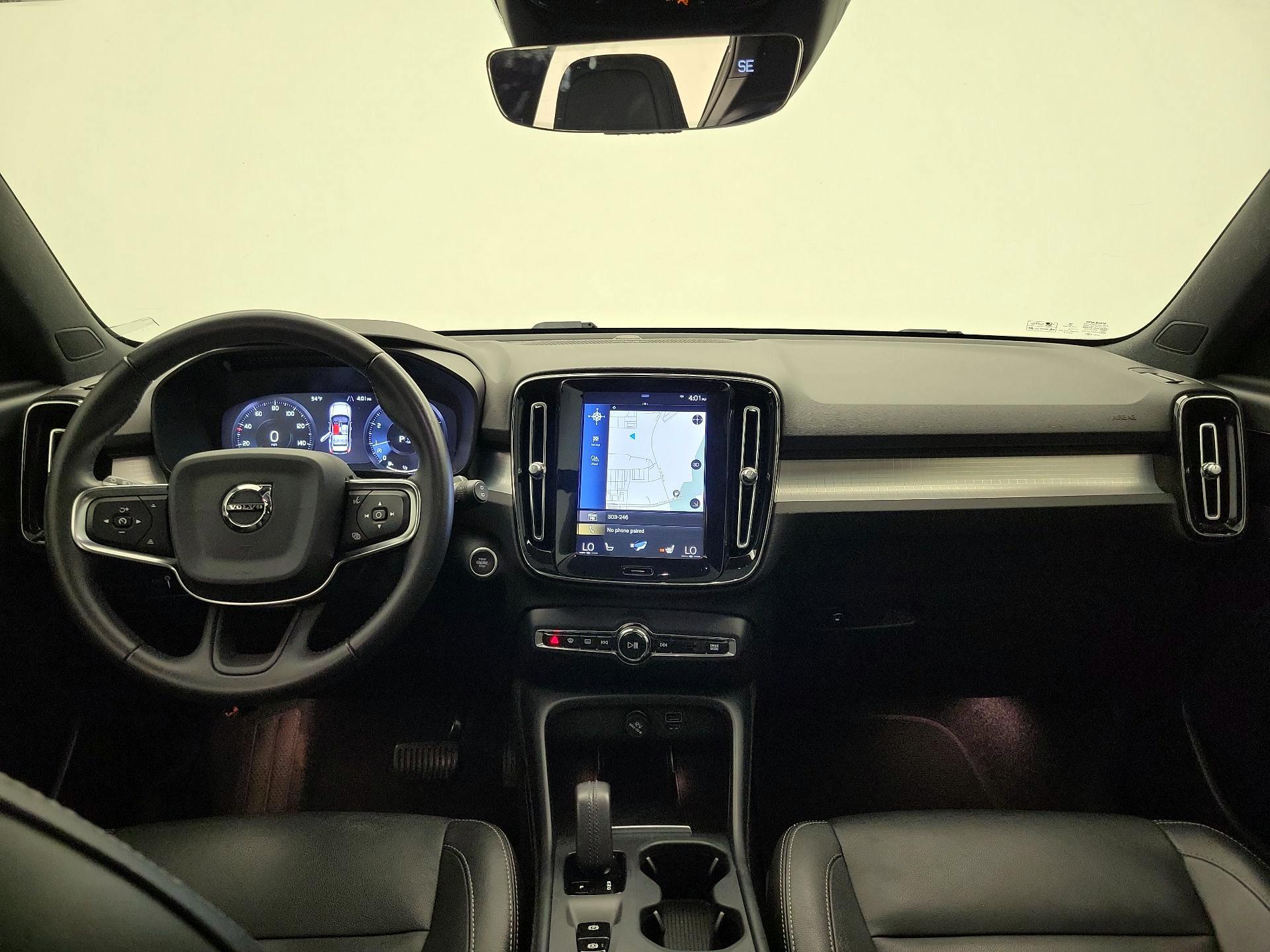 Thumbnail: 2020 Volvo XC40 - 9