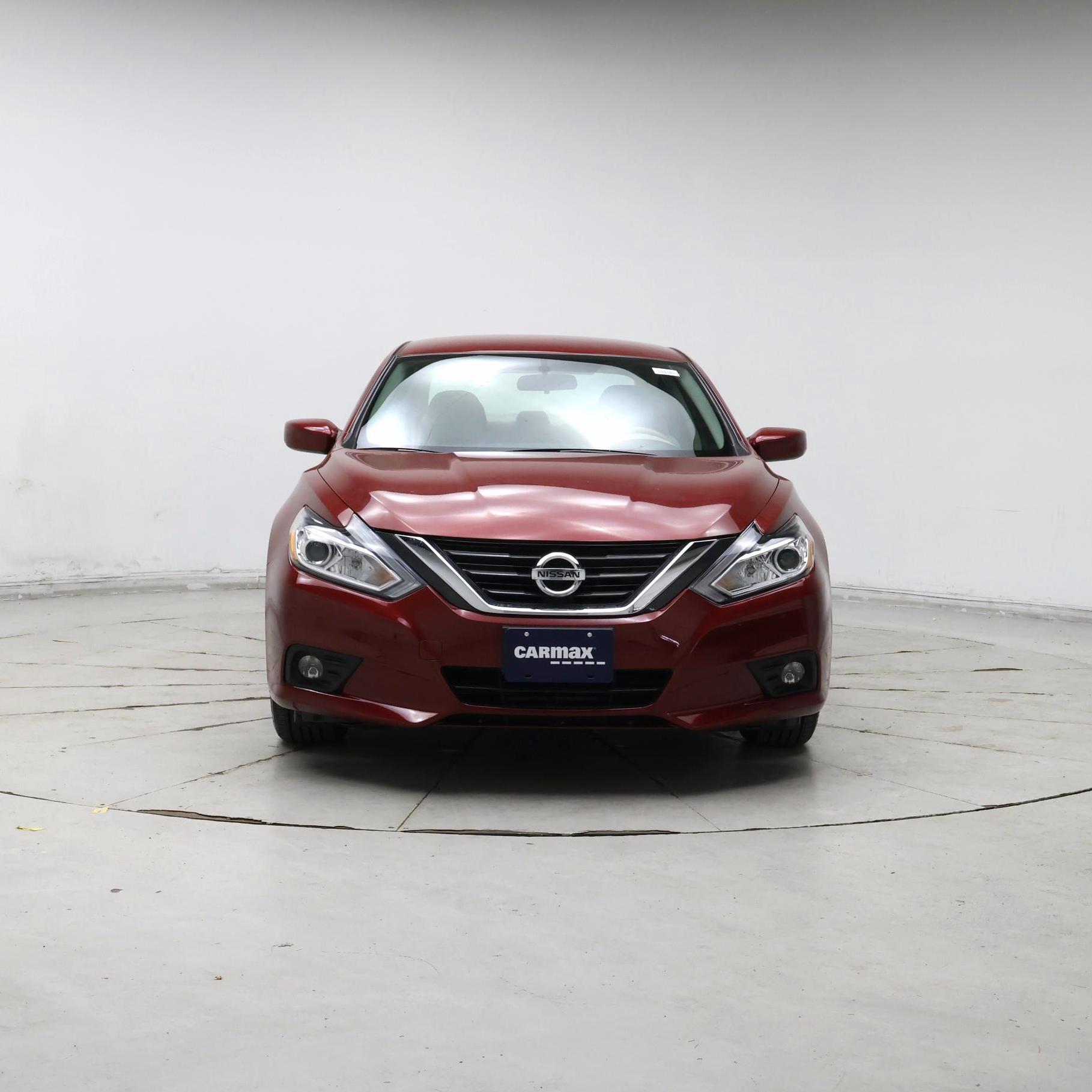 Thumbnail: 2016 Nissan Altima - 5