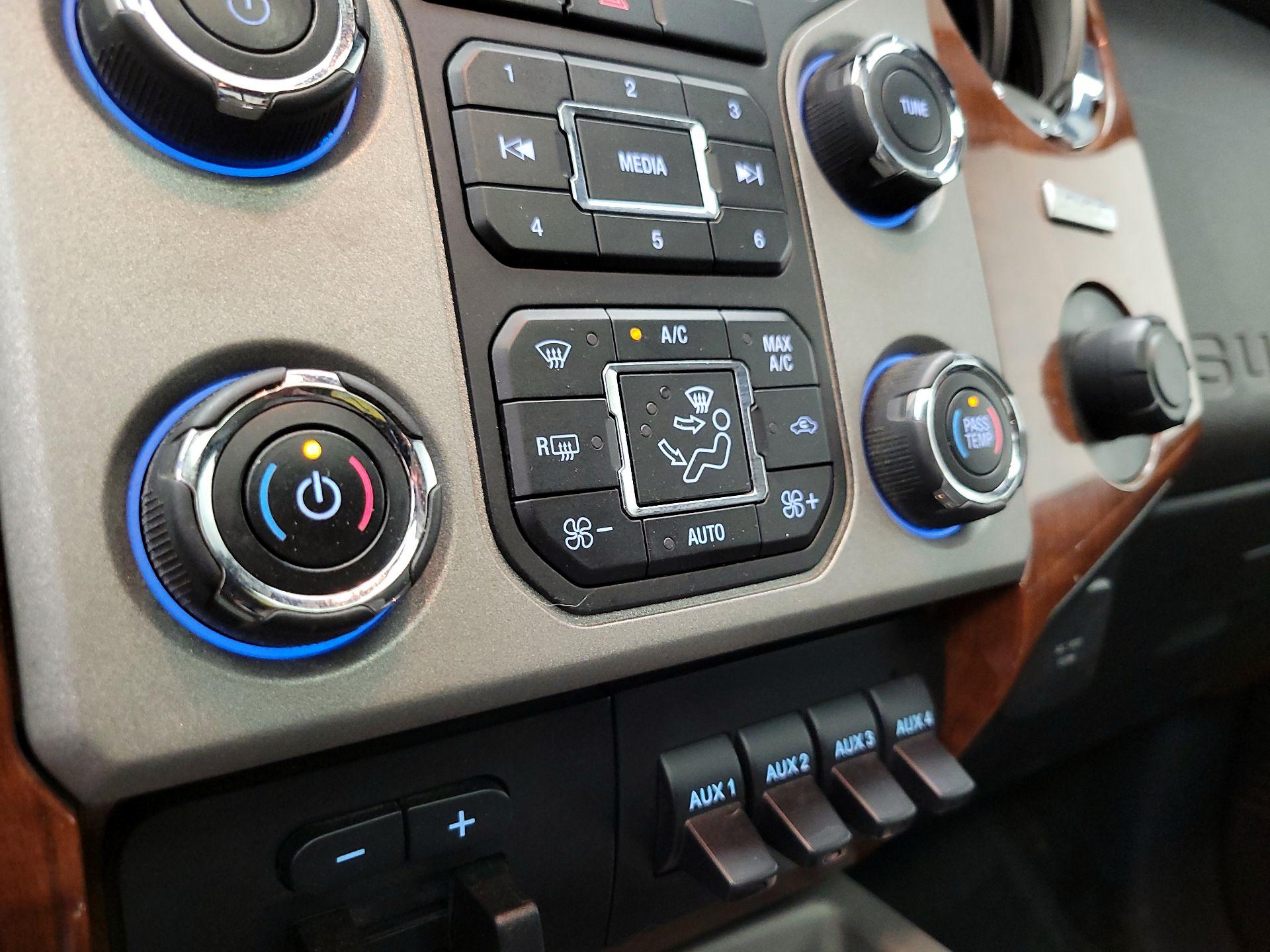 Thumbnail: 2015 Ford F-250 - 17