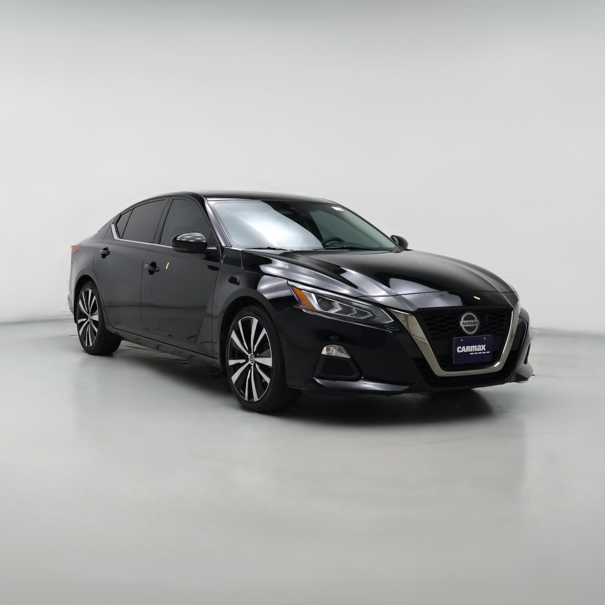 Thumbnail: 2020 Nissan Altima - 1