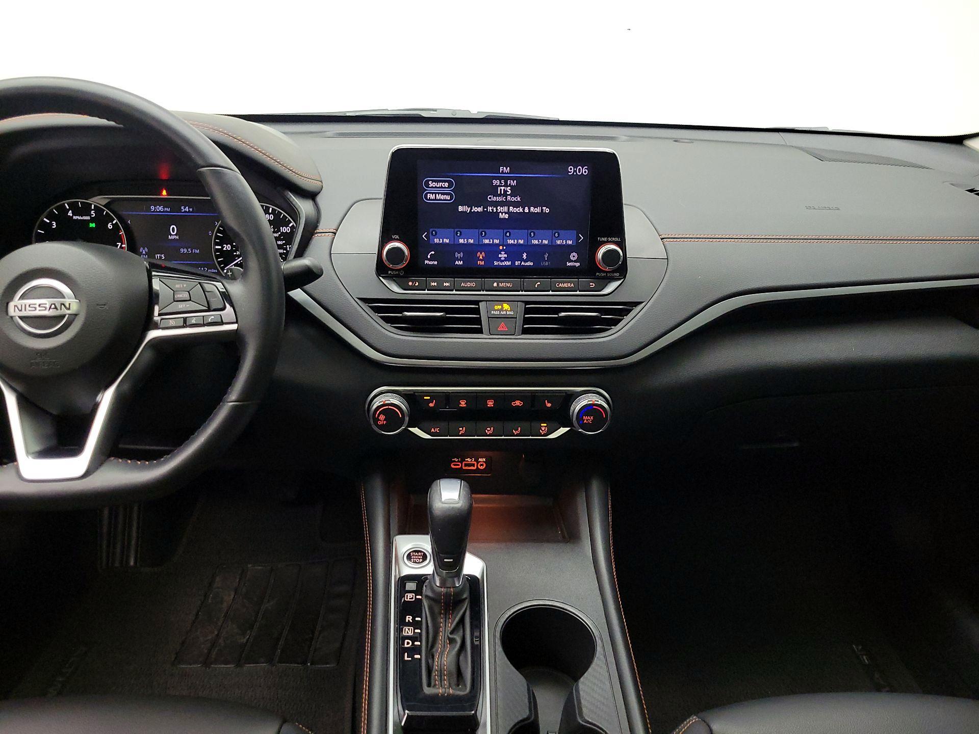 Thumbnail: 2020 Nissan Altima - 9