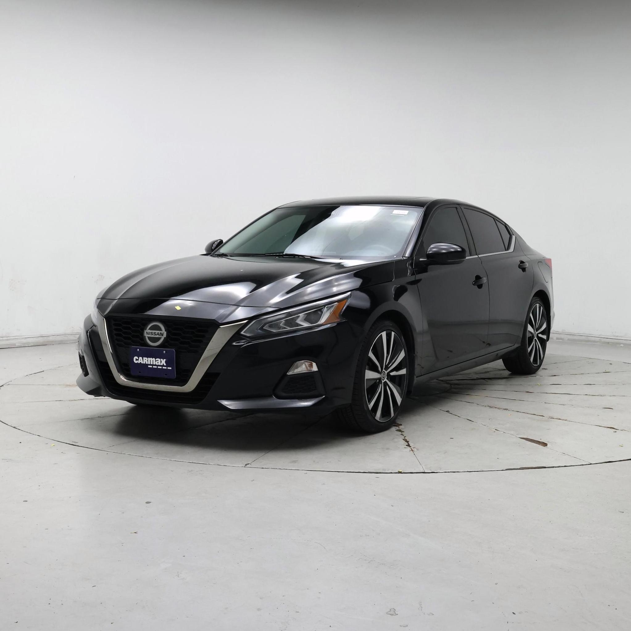 Thumbnail: 2020 Nissan Altima - 4