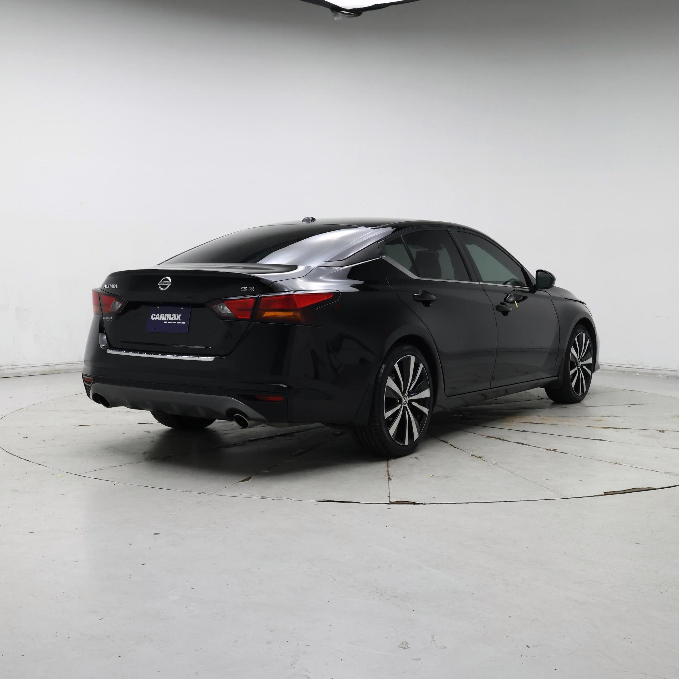 Thumbnail: 2020 Nissan Altima - 8