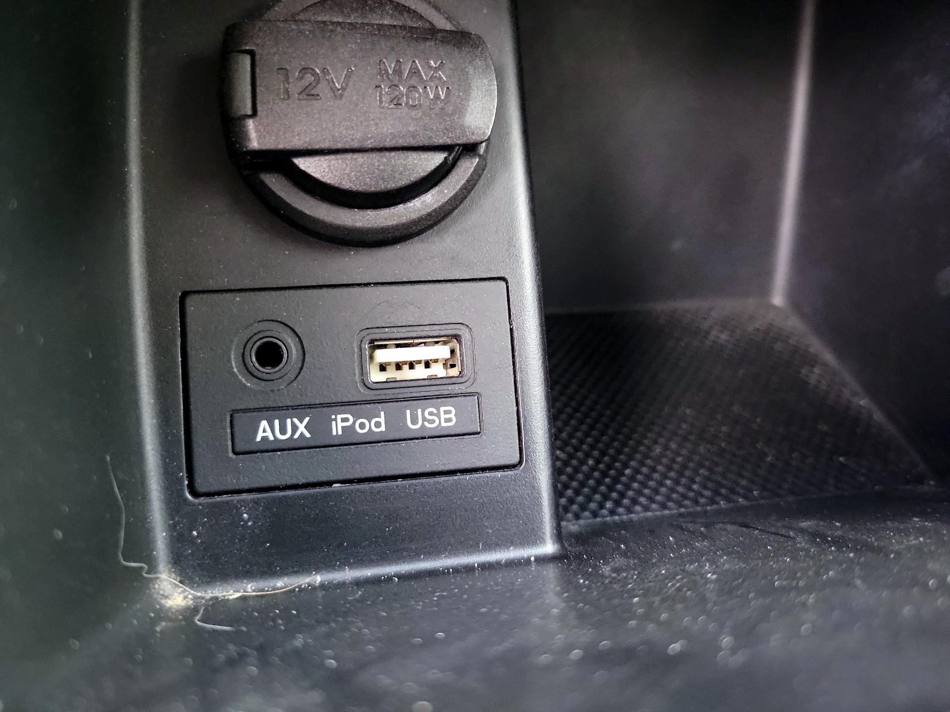 Thumbnail: 2014 Hyundai Elantra - 18