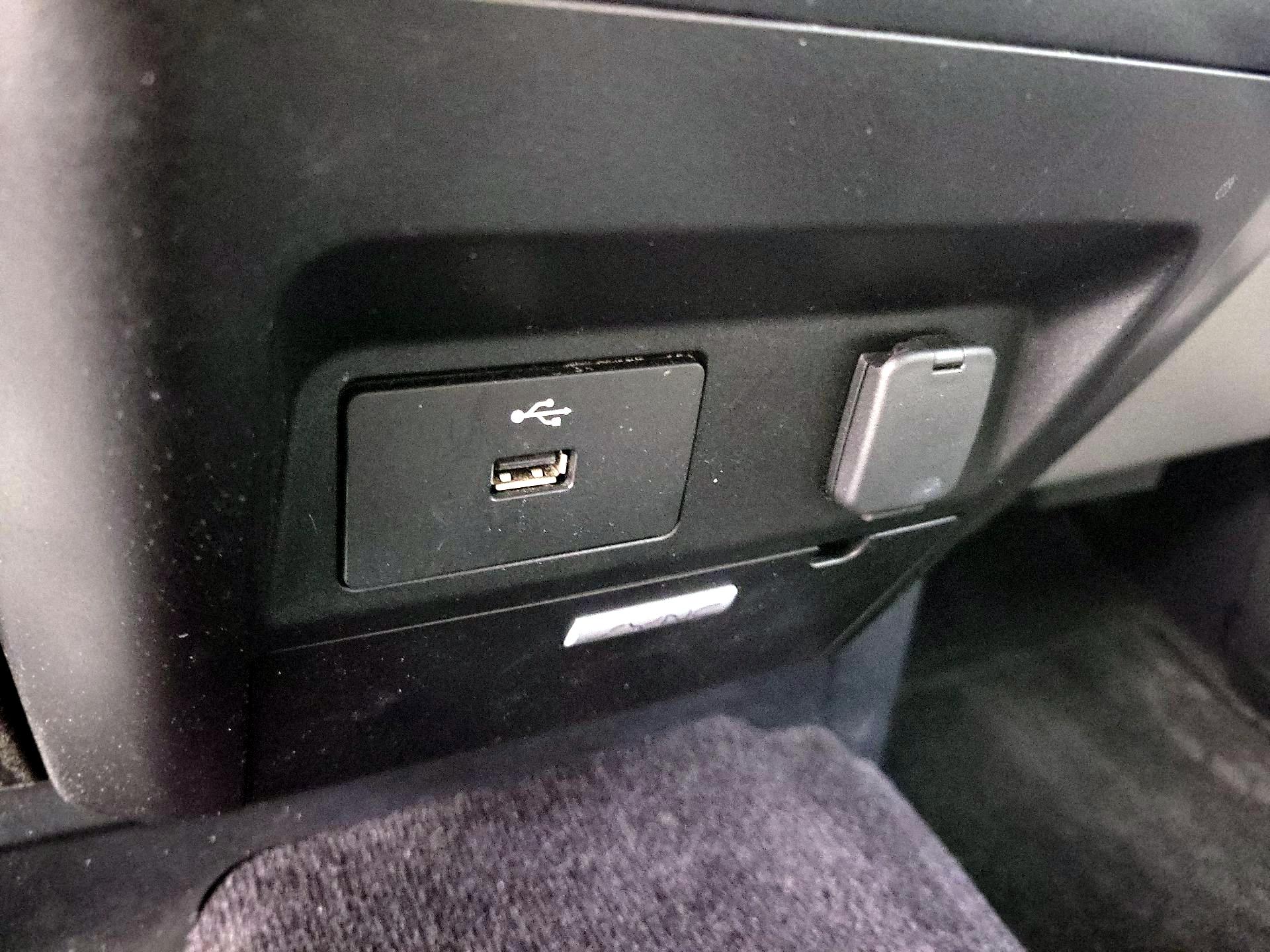 Thumbnail: 2016 Ford F-150 - 18