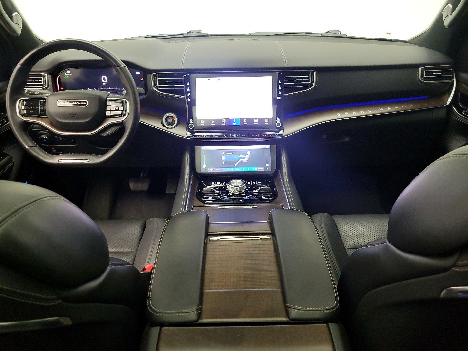 Thumbnail: 2022 Jeep Grand Wagoneer - 9