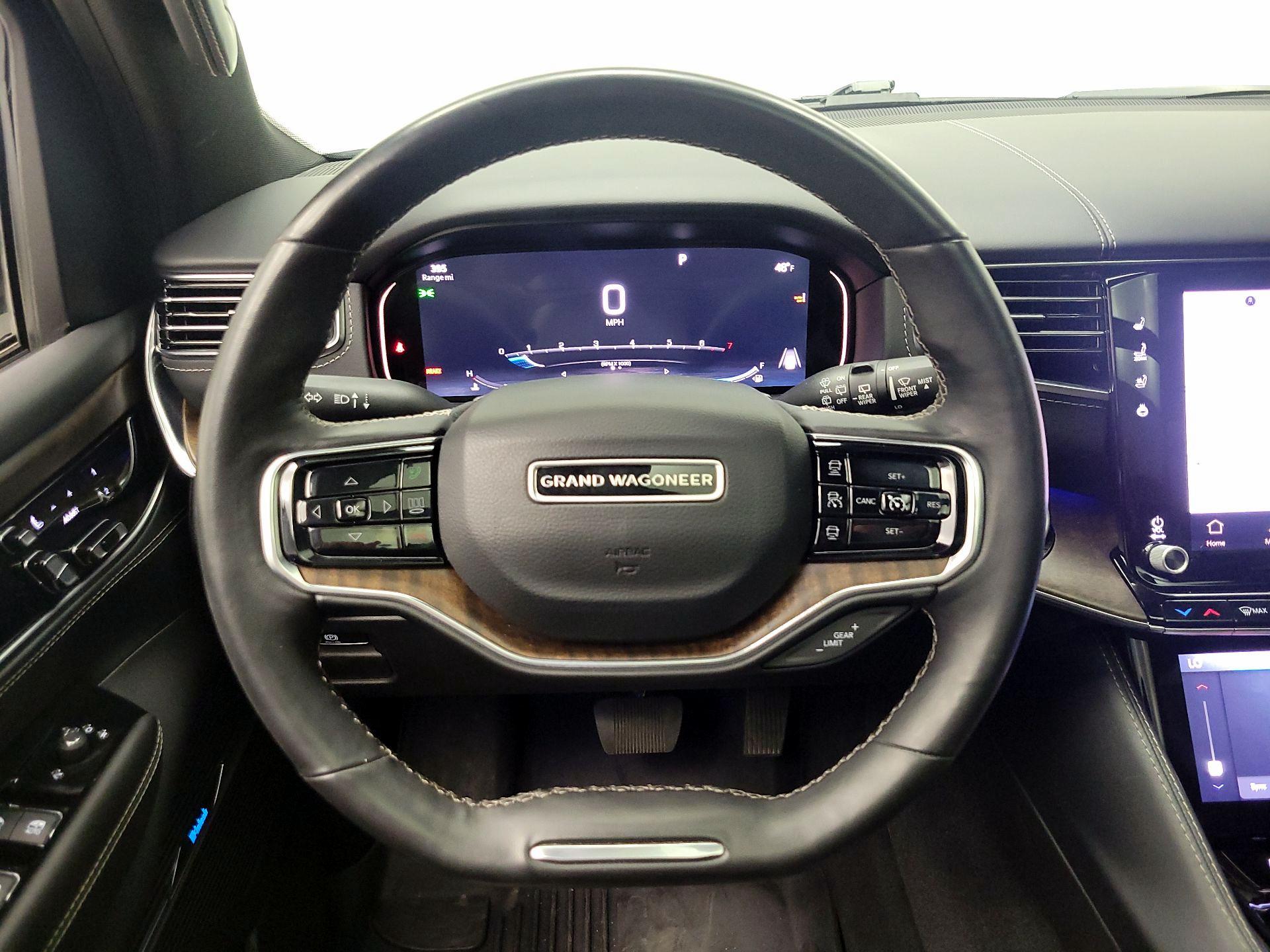 Thumbnail: 2022 Jeep Grand Wagoneer - 10