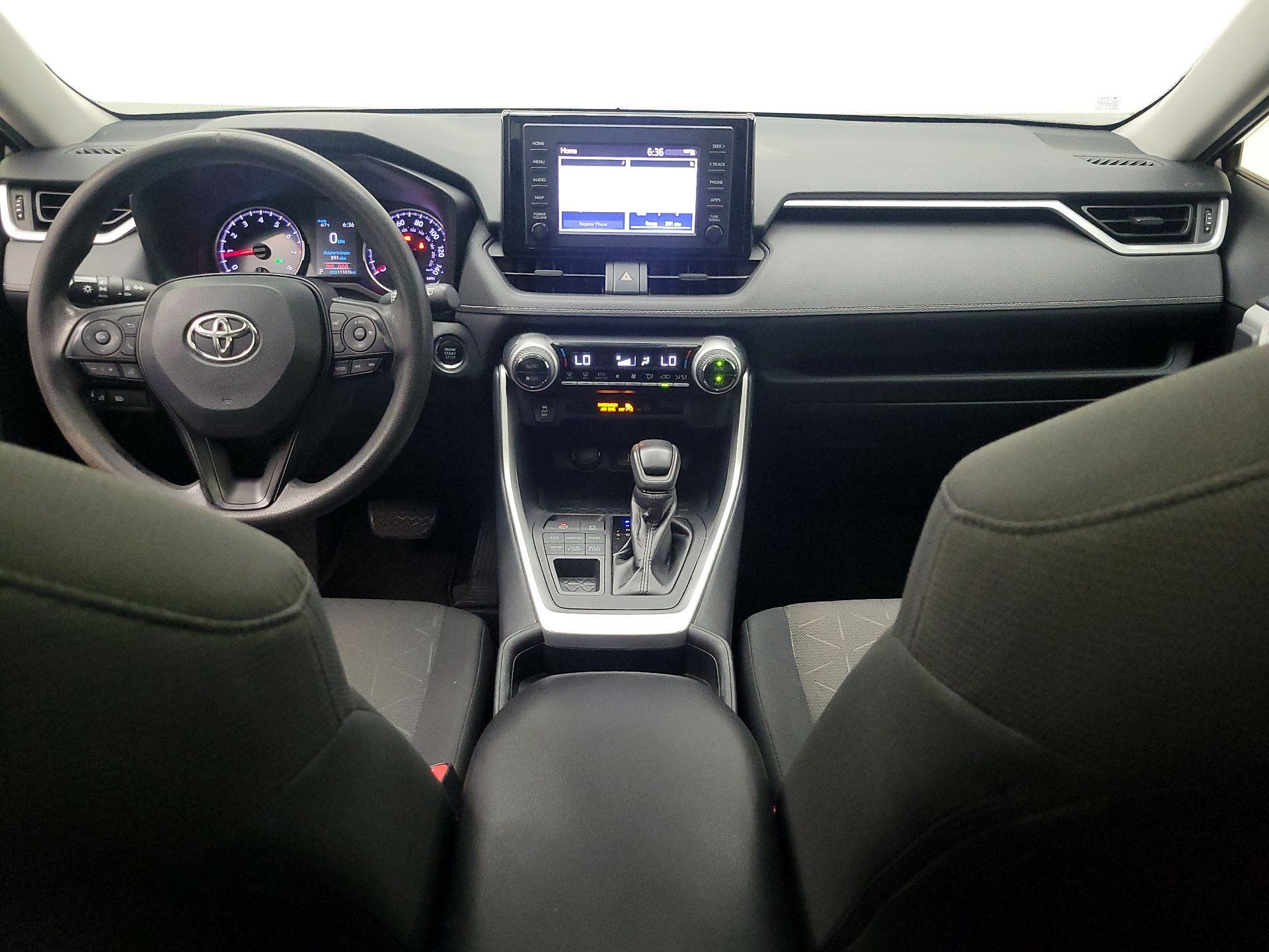 Thumbnail: 2019 Toyota RAV4 - 9