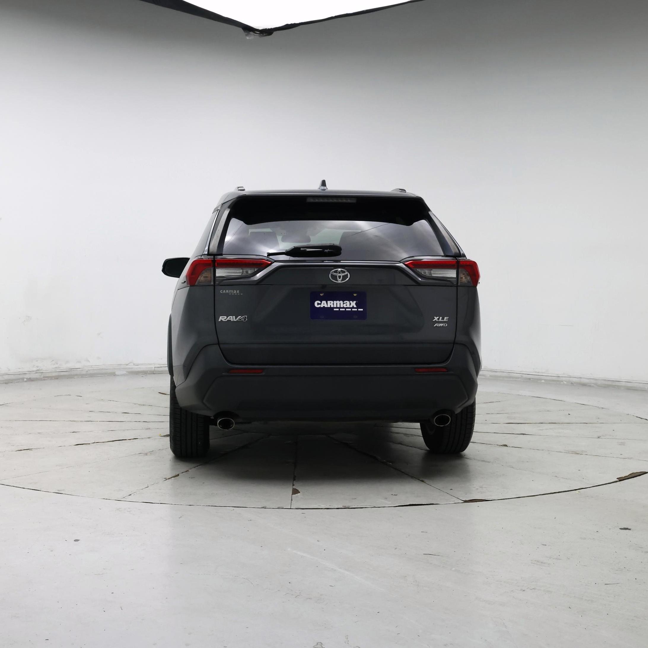 Thumbnail: 2019 Toyota RAV4 - 6