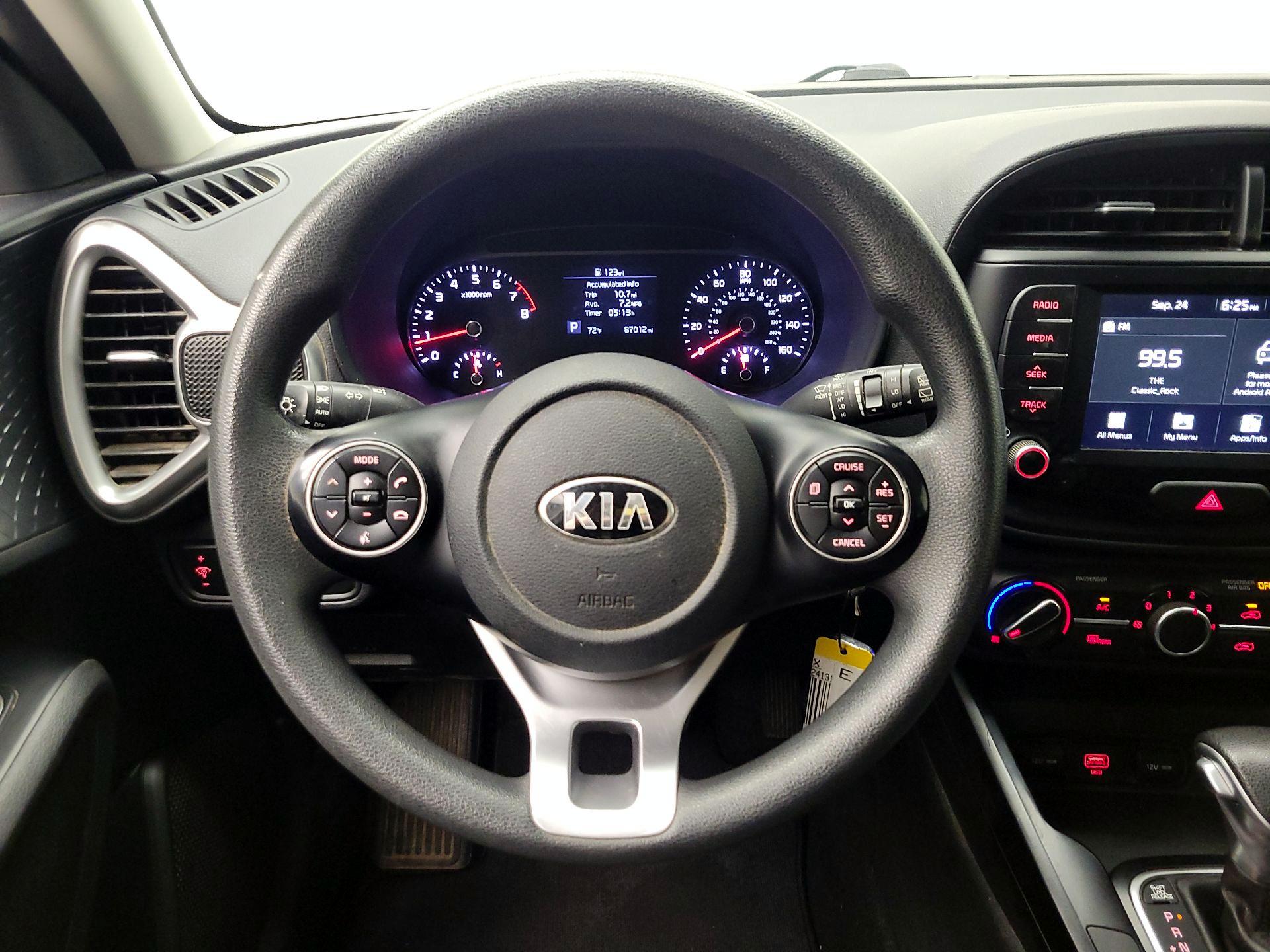 Thumbnail: 2020 Kia Soul - 10