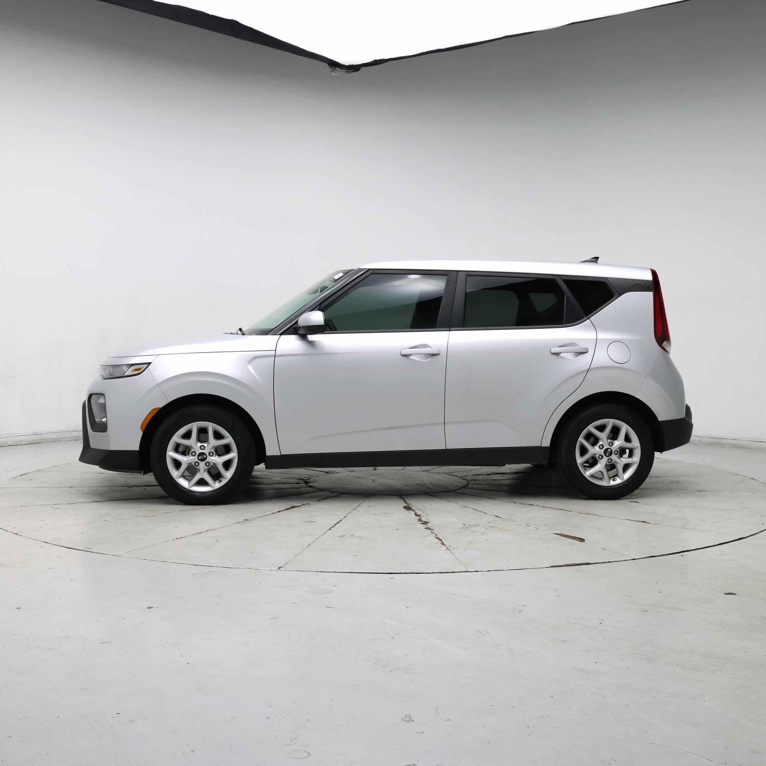 Thumbnail: 2020 Kia Soul - 3