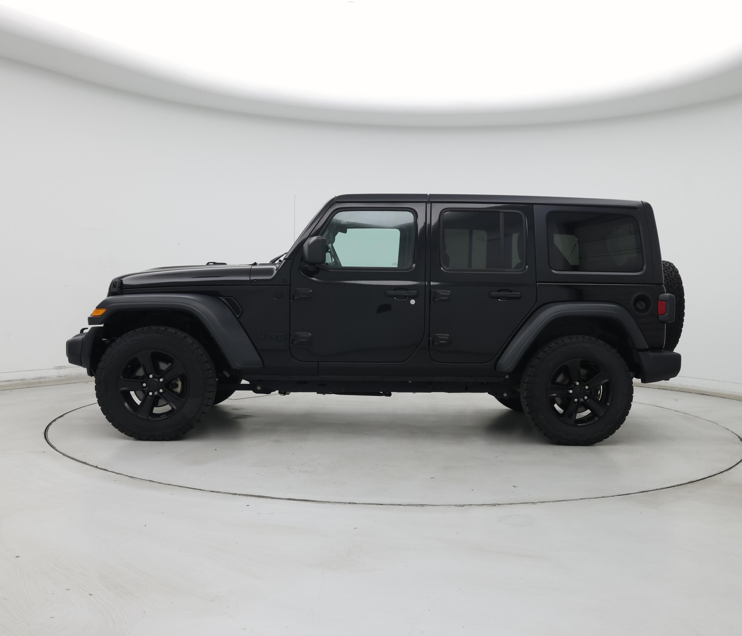 Thumbnail: 2020 Jeep Wrangler - 3