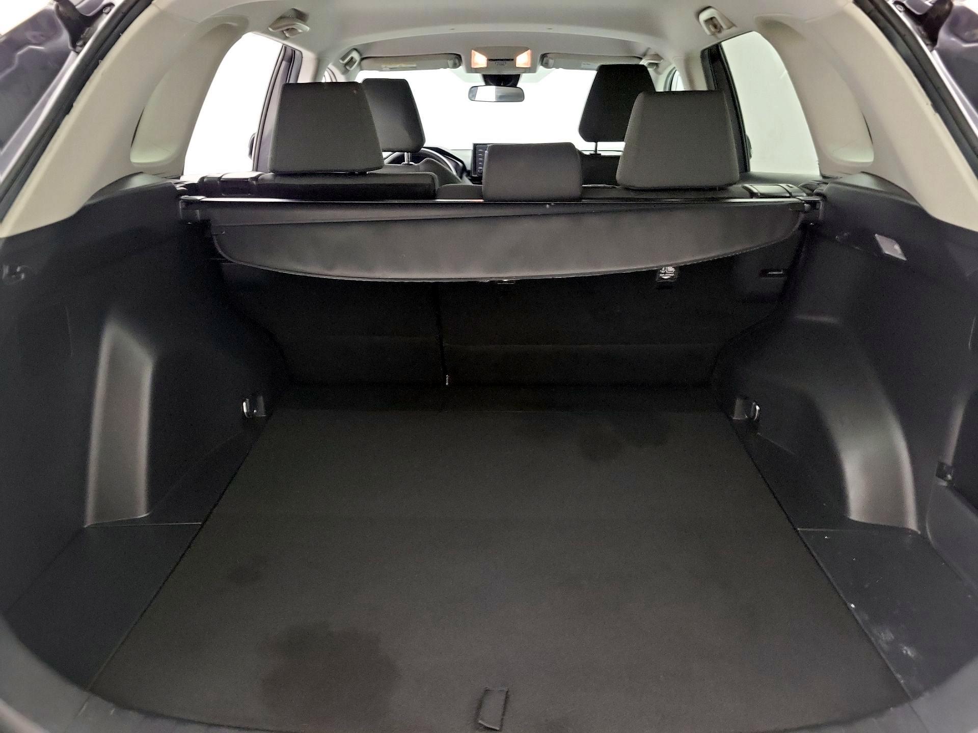 Thumbnail: 2021 Toyota RAV4 - 20