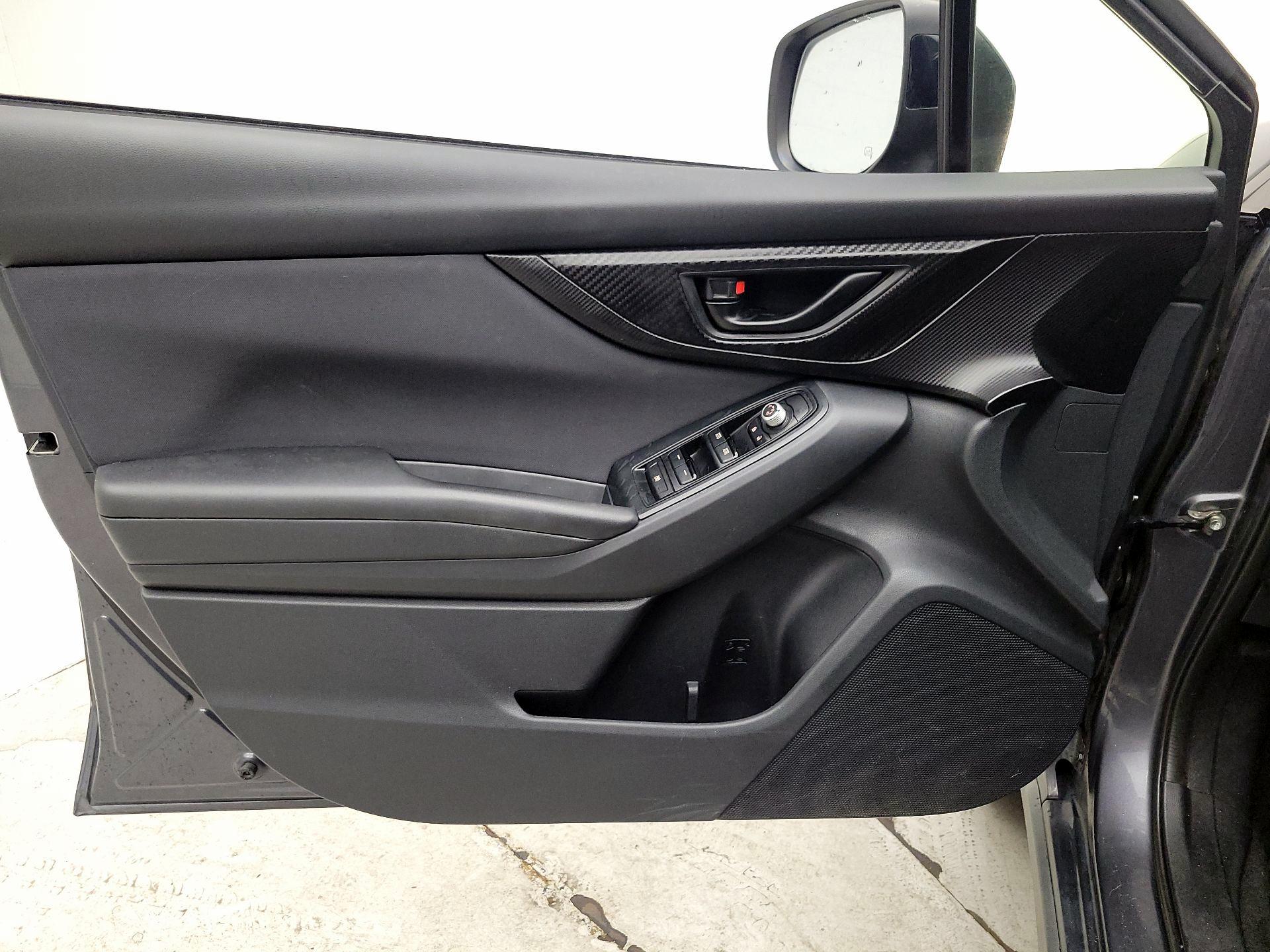 Thumbnail: 2020 Subaru Crosstrek - 12