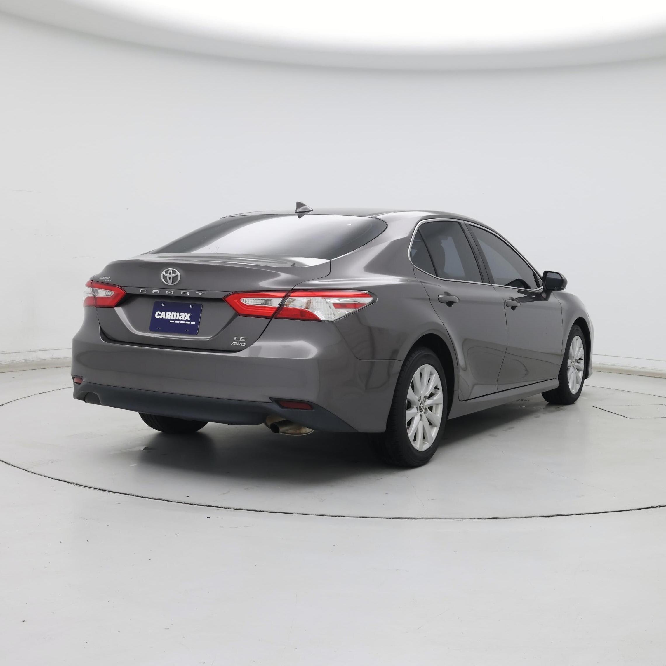 Thumbnail: 2020 Toyota Camry - 8
