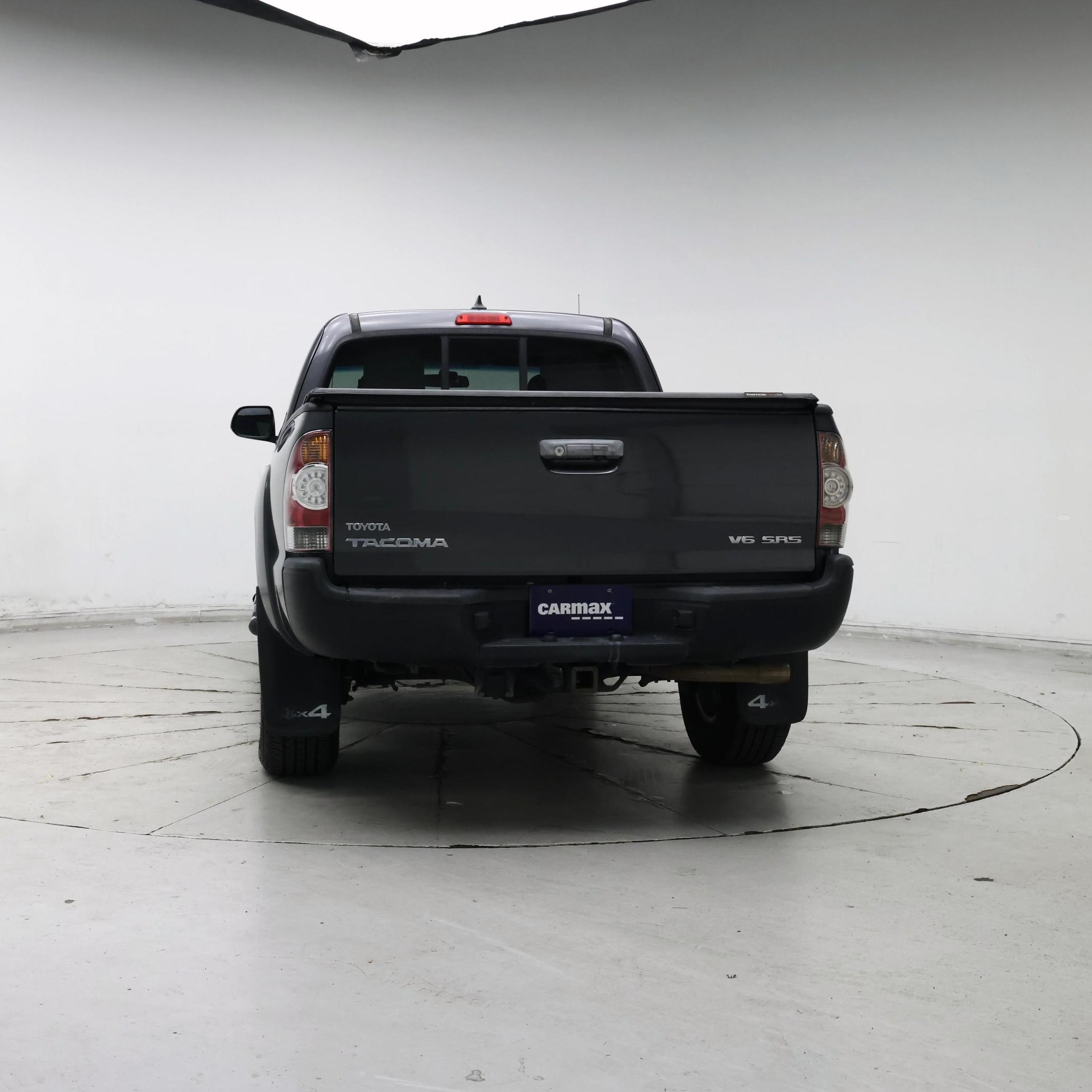 Thumbnail: 2015 Toyota Tacoma - 6