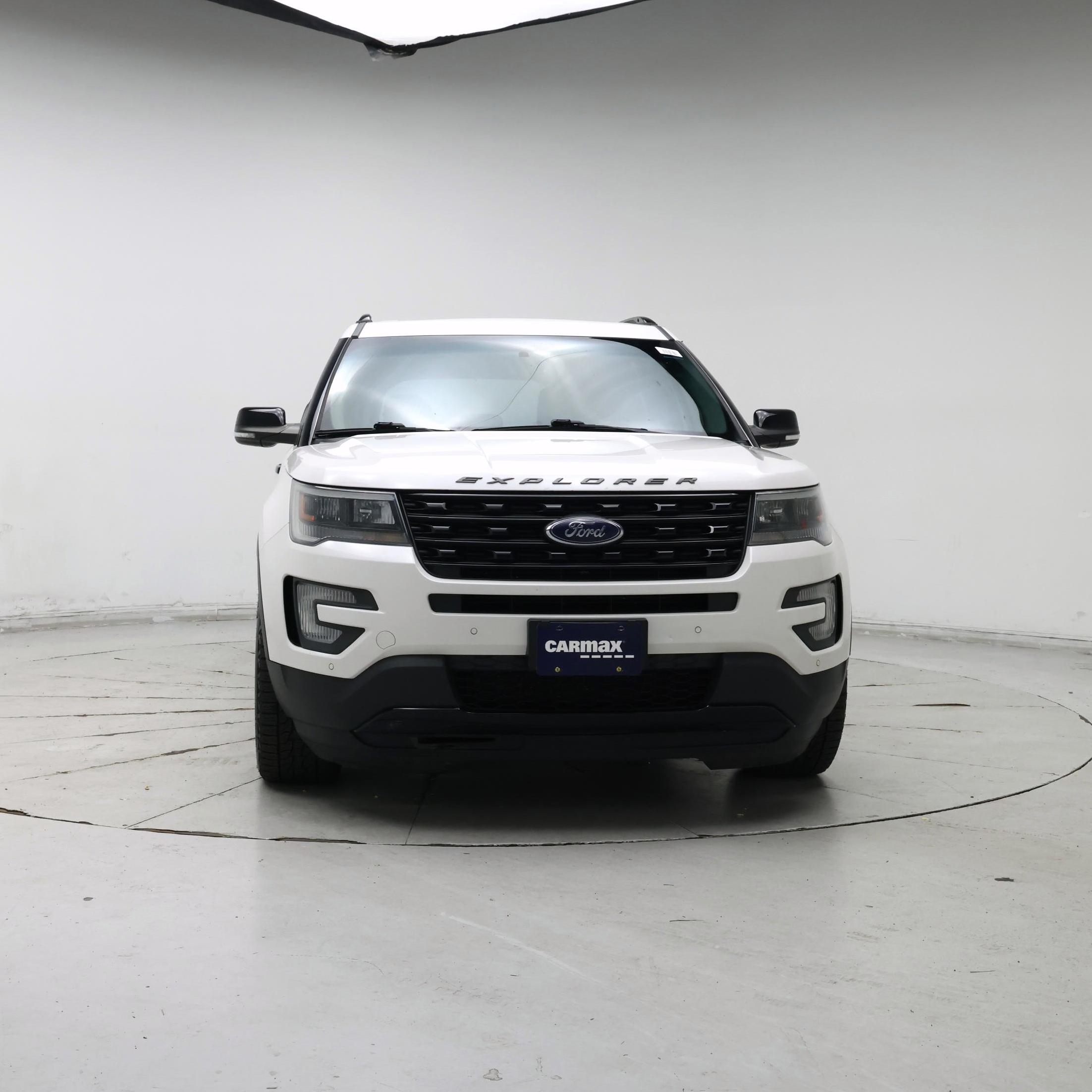 Thumbnail: 2016 Ford Explorer - 5