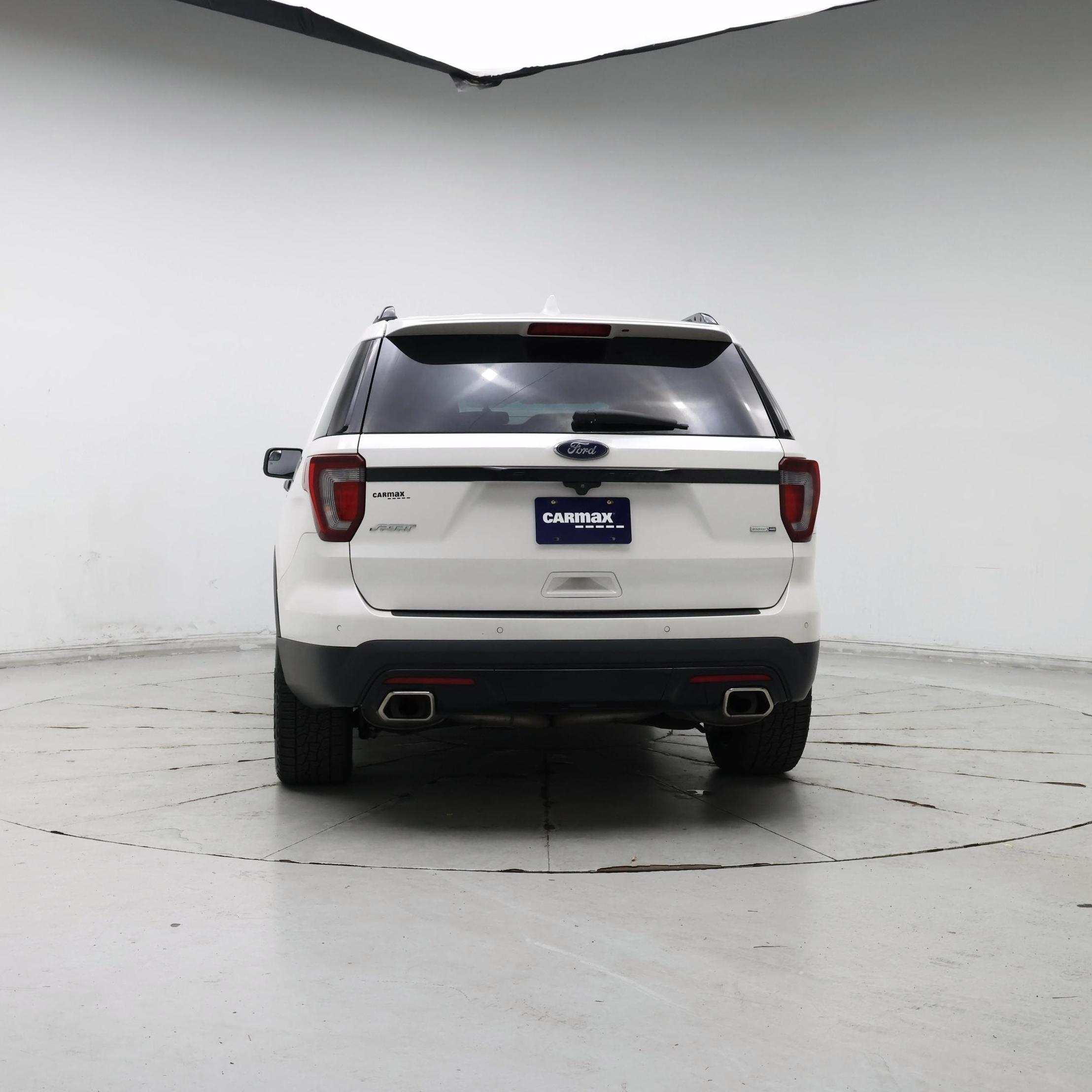 Thumbnail: 2016 Ford Explorer - 6