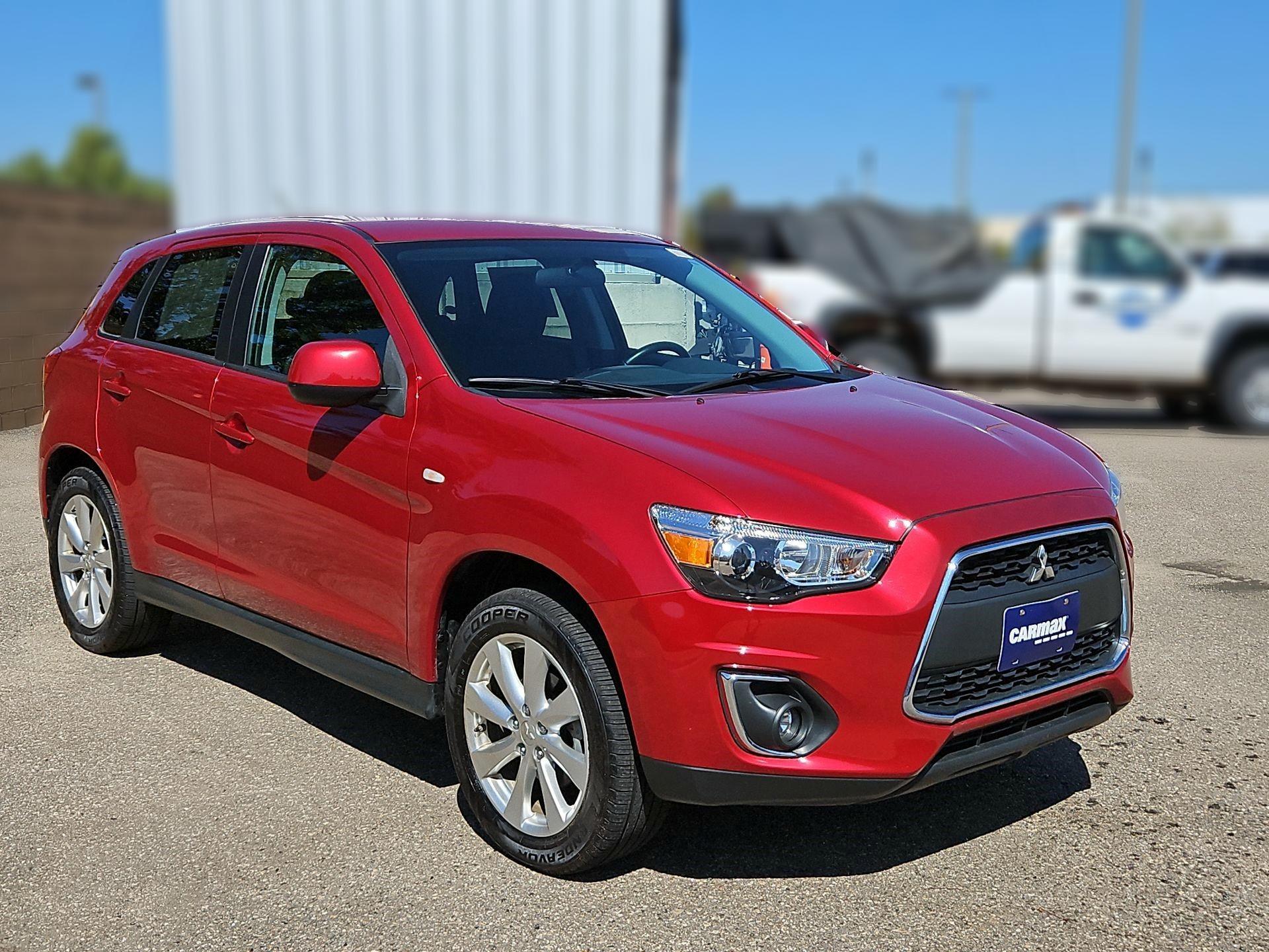 Thumbnail: 2015 Mitsubishi Outlander Sport - 1