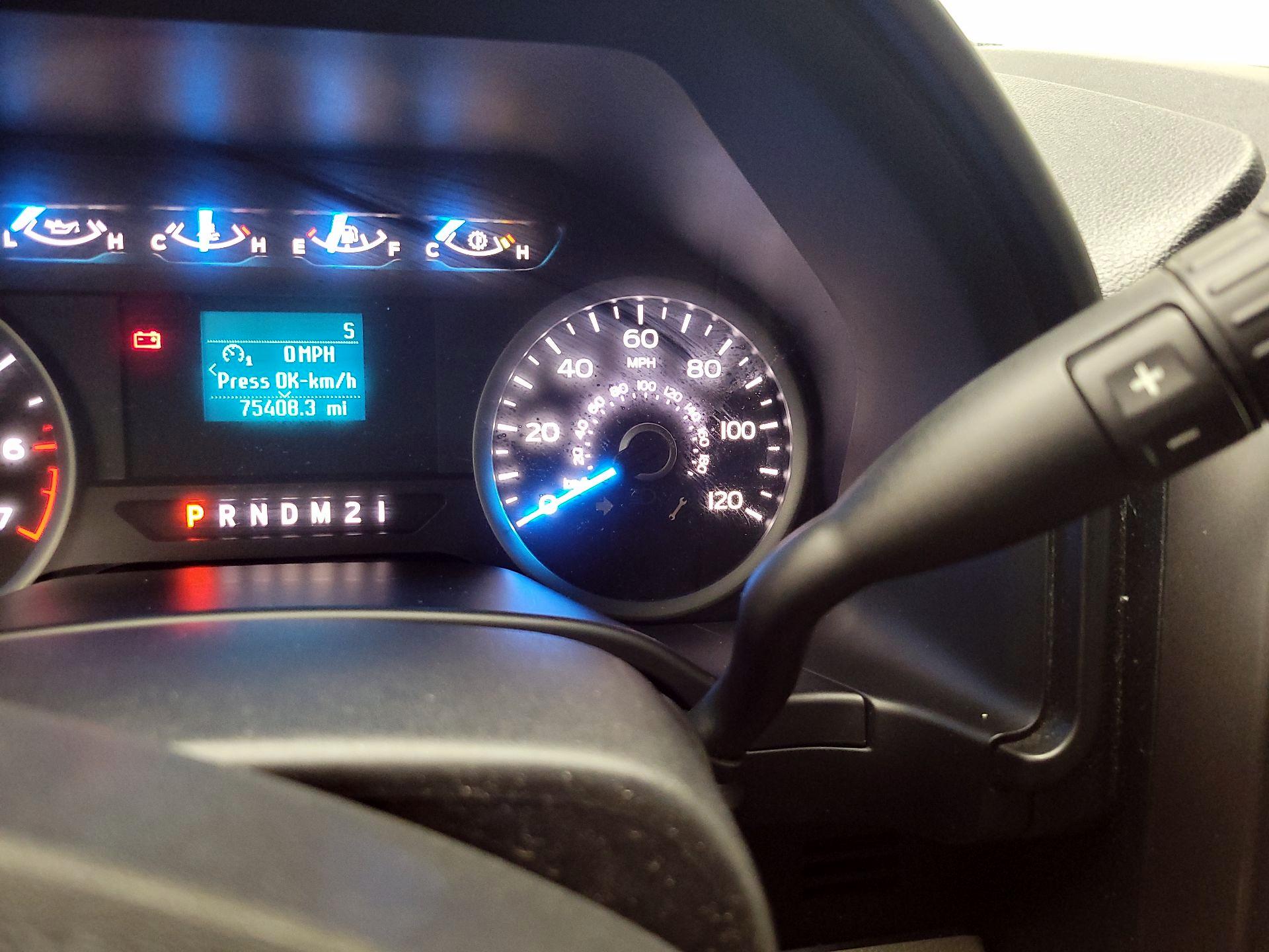 Thumbnail: 2017 Ford F-150 - 16