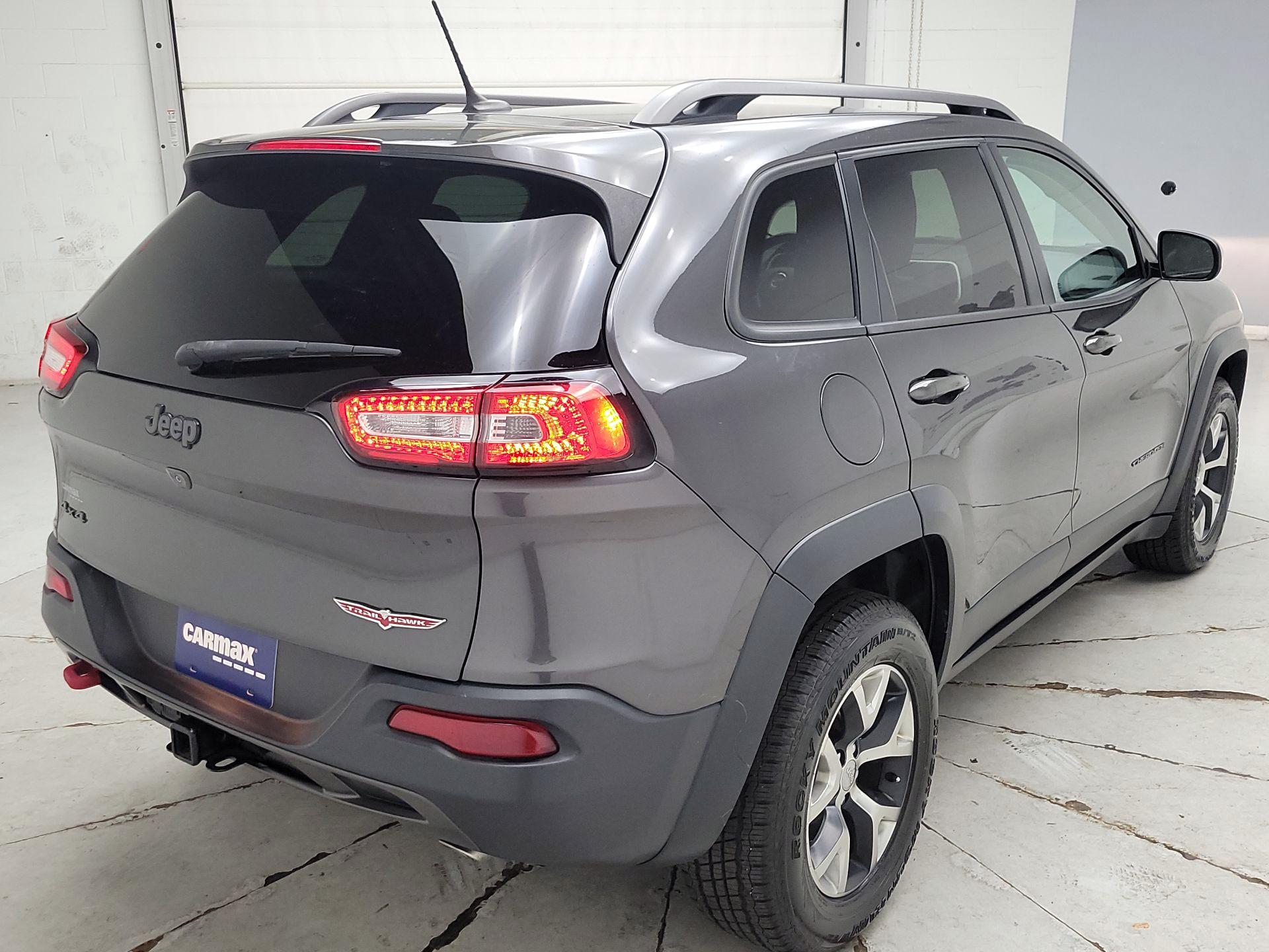 Thumbnail: 2015 Jeep Cherokee - 5