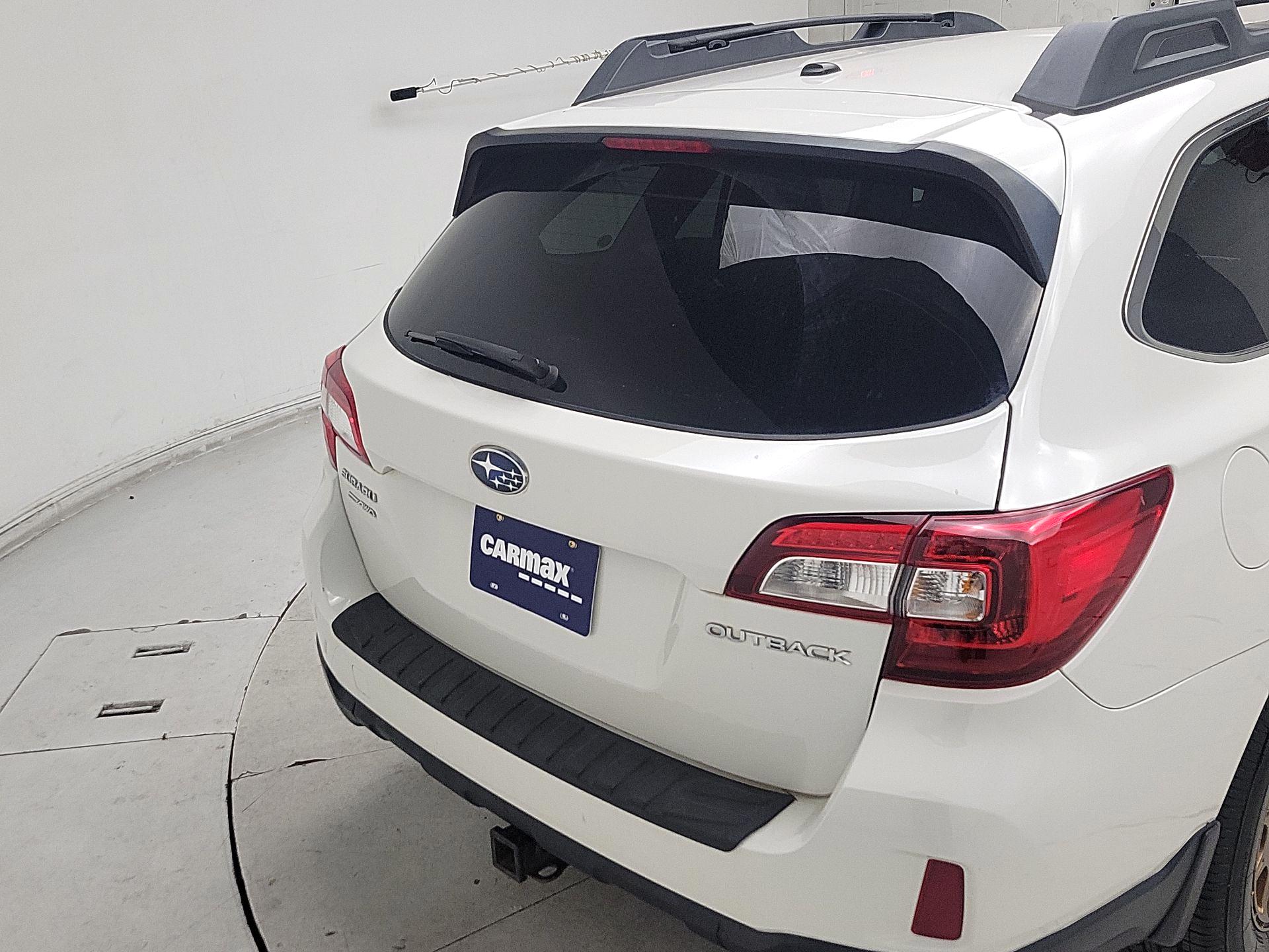 Thumbnail: 2015 Subaru Outback - 6