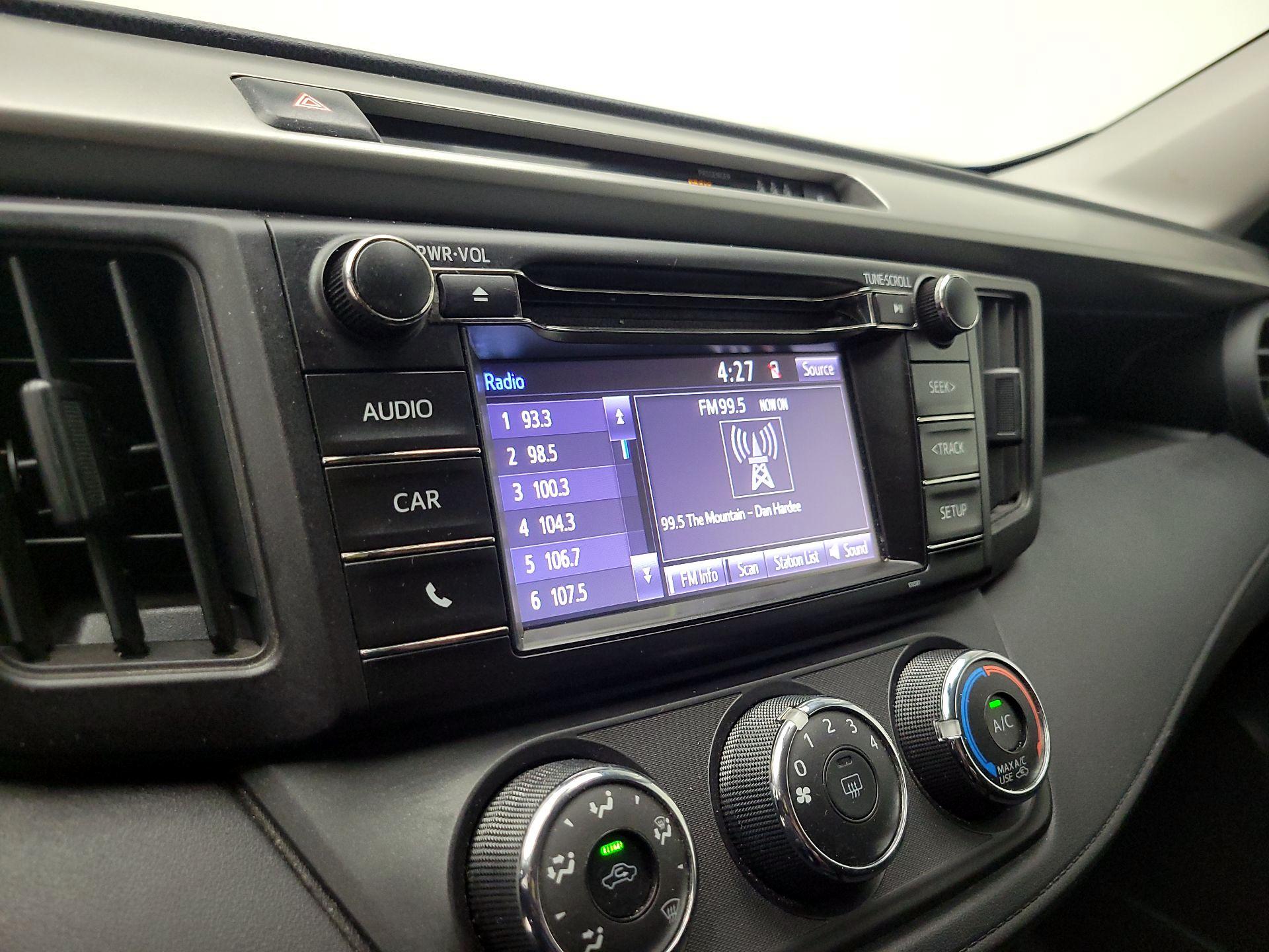 Thumbnail: 2017 Toyota RAV4 - 15