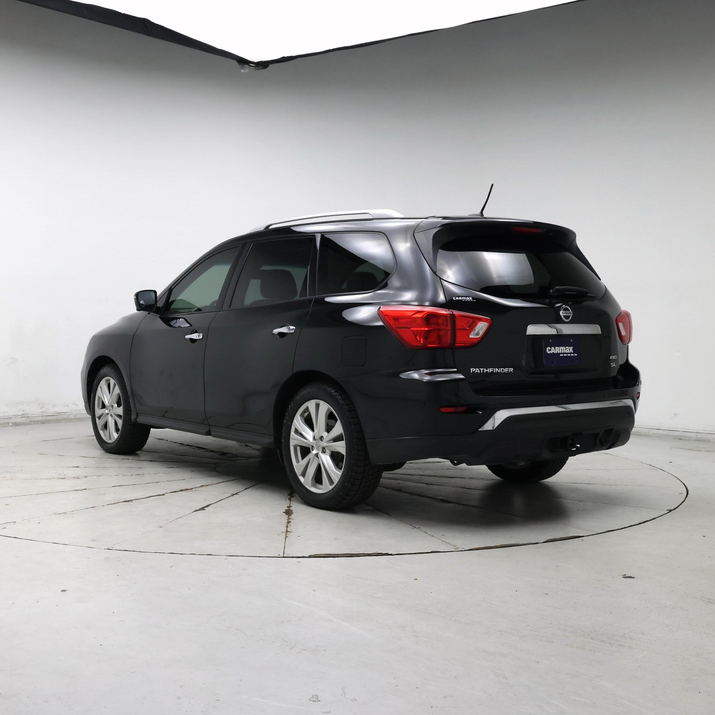 Thumbnail: 2018 Nissan Pathfinder - 2