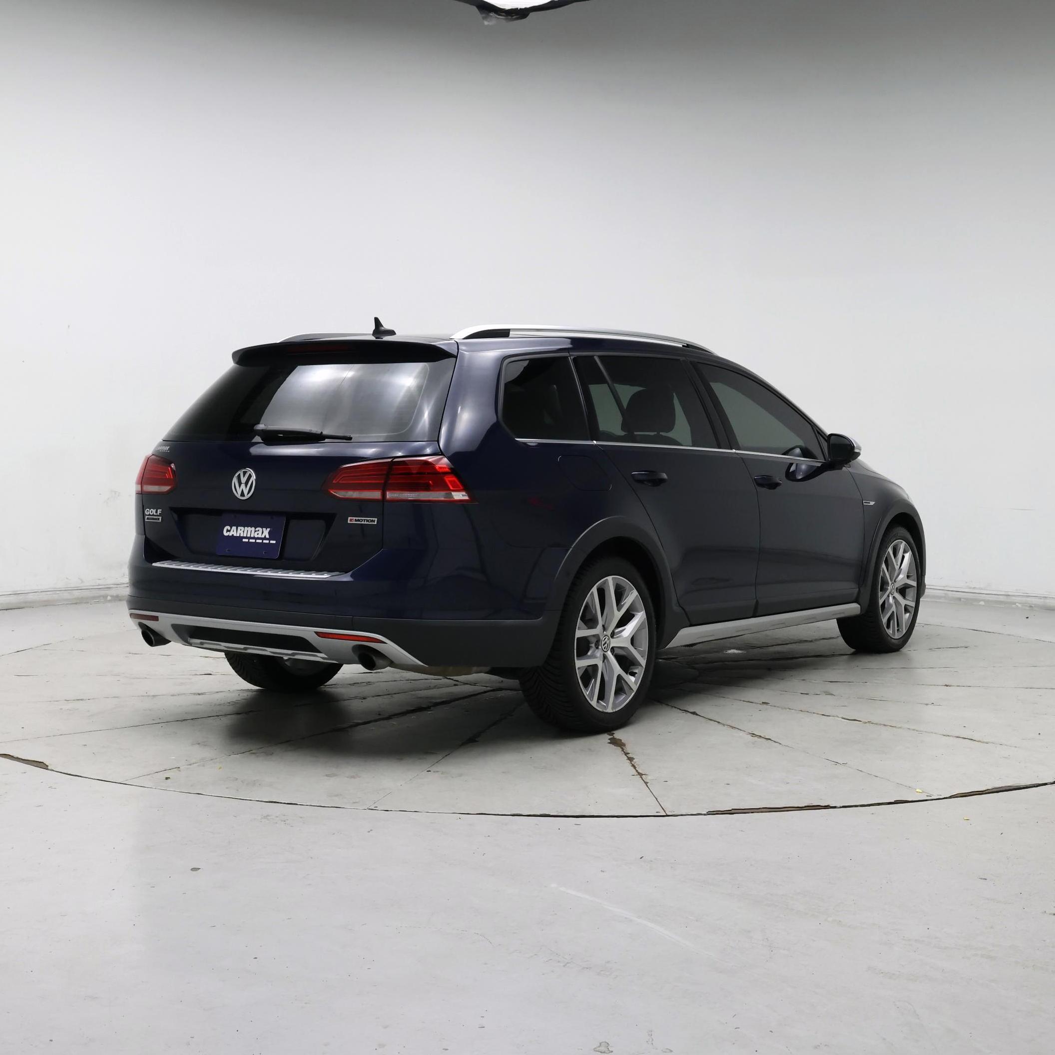 Thumbnail: 2019 Volkswagen Golf - 8