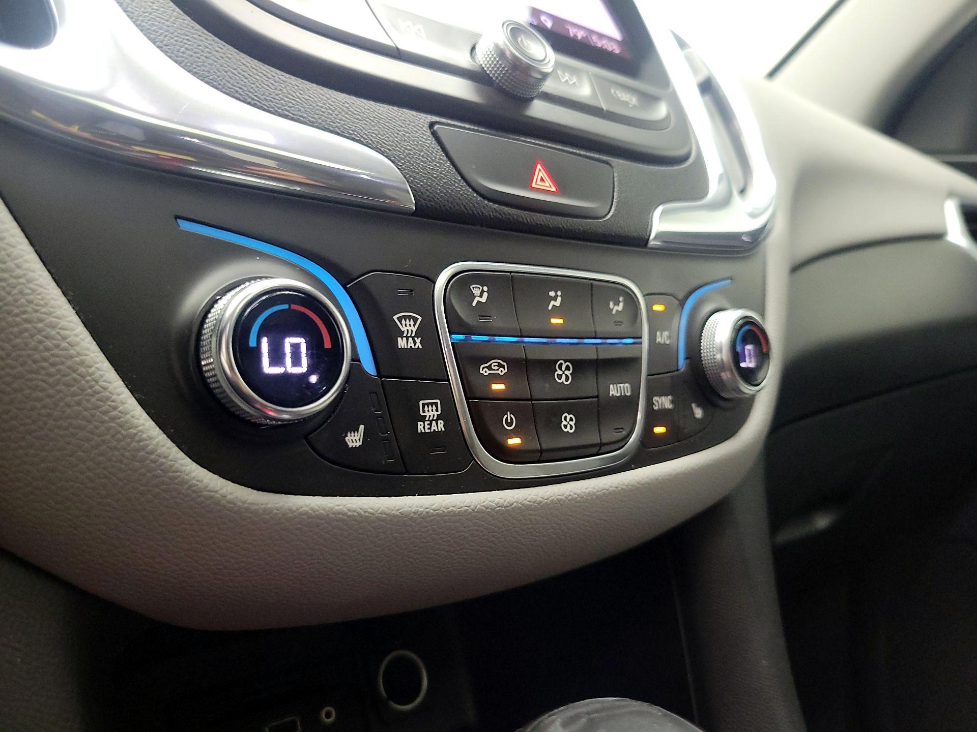 Thumbnail: 2019 Chevrolet Equinox - 17