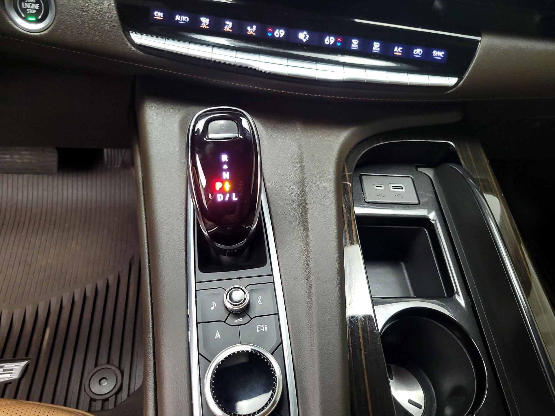 Thumbnail: 2023 Cadillac Escalade - 18