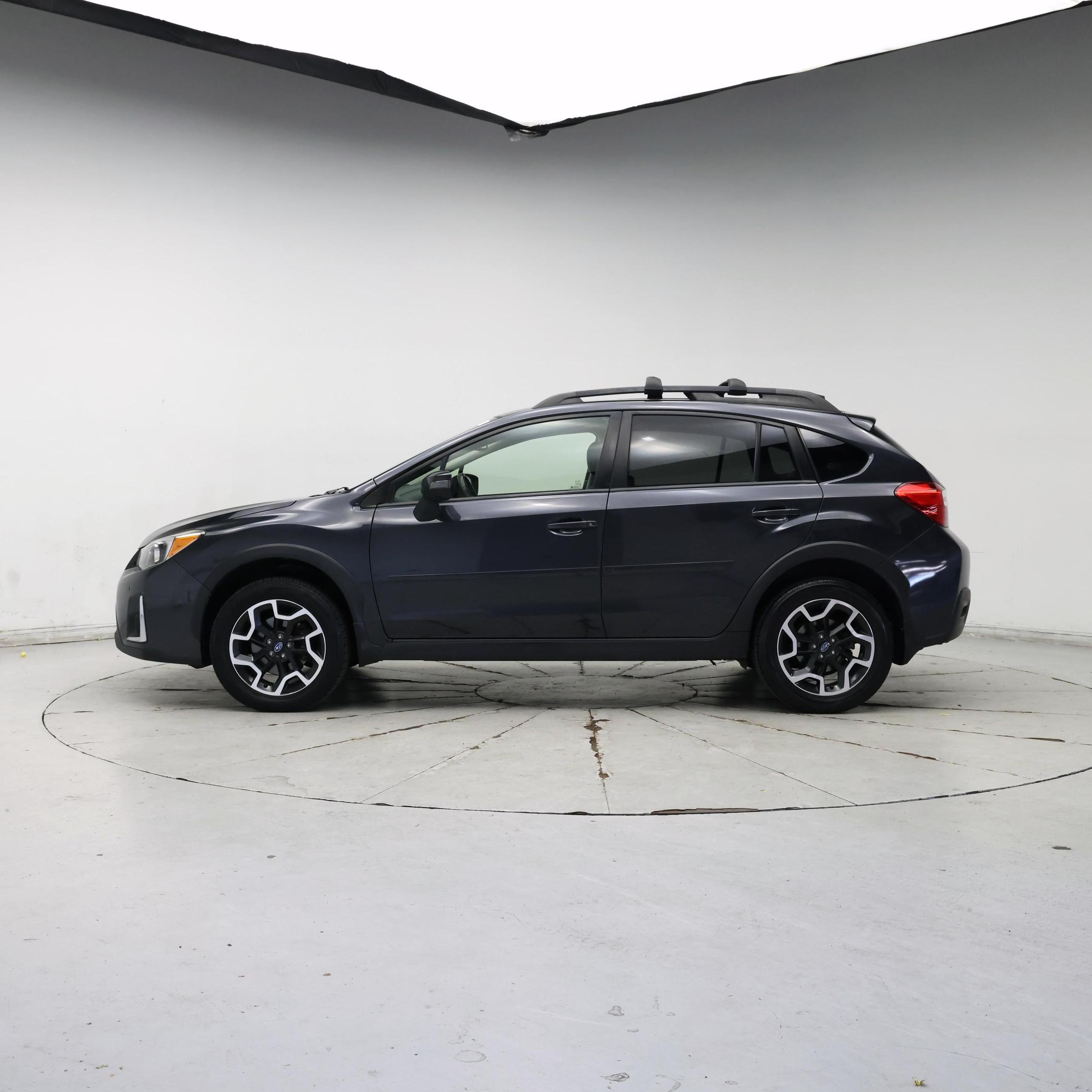 Thumbnail: 2016 Subaru XV Crosstrek - 3