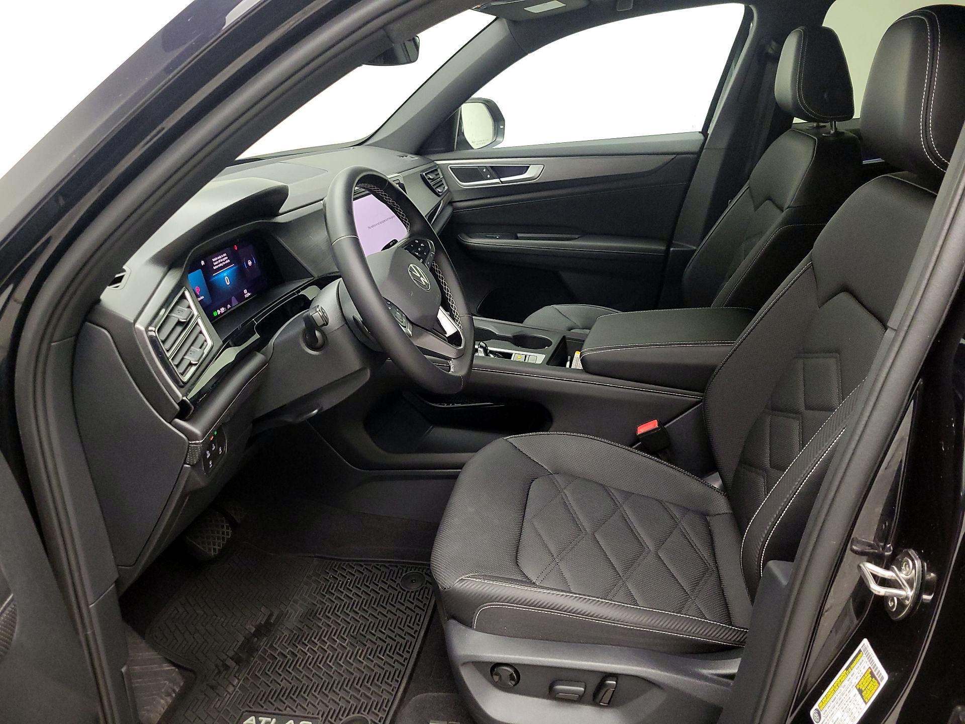 Thumbnail: 2024 Volkswagen Atlas - 11