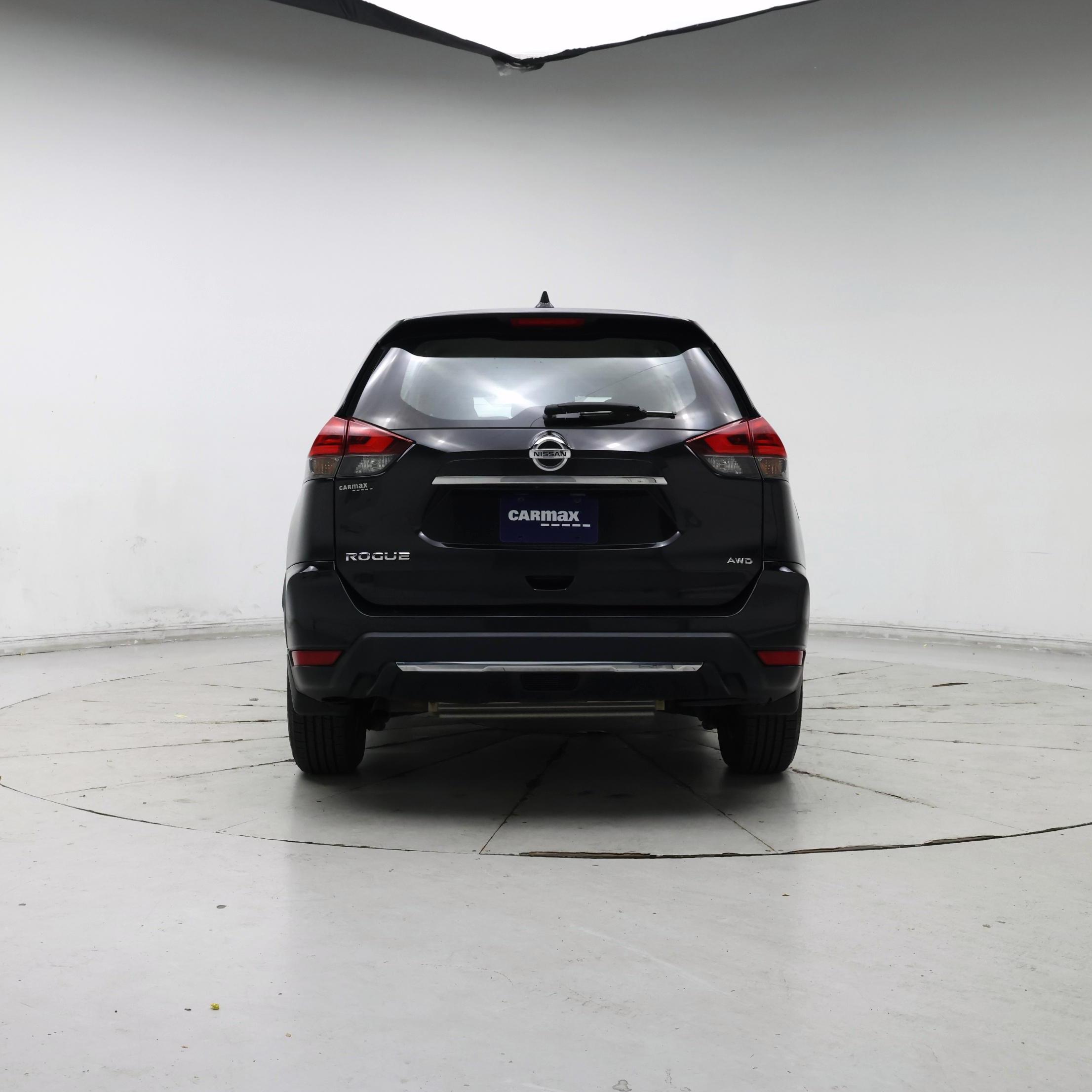 Thumbnail: 2017 Nissan Rogue - 6