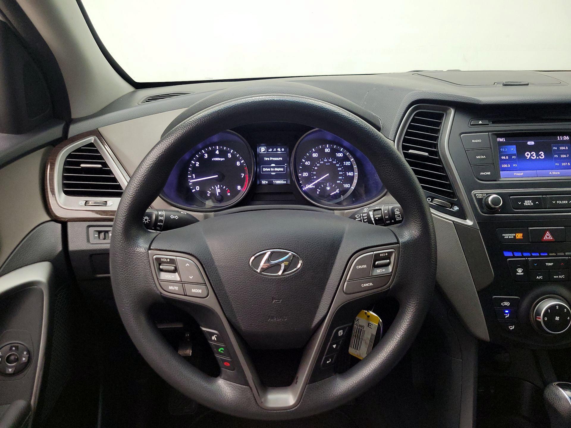 Thumbnail: 2018 Hyundai Santa Fe - 10