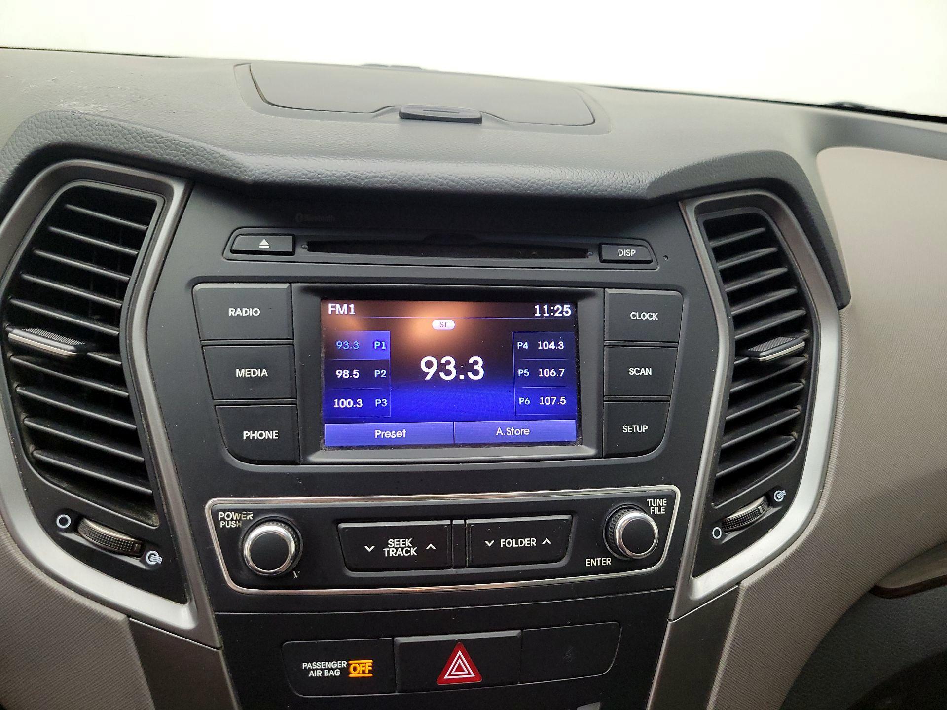 Thumbnail: 2018 Hyundai Santa Fe - 15