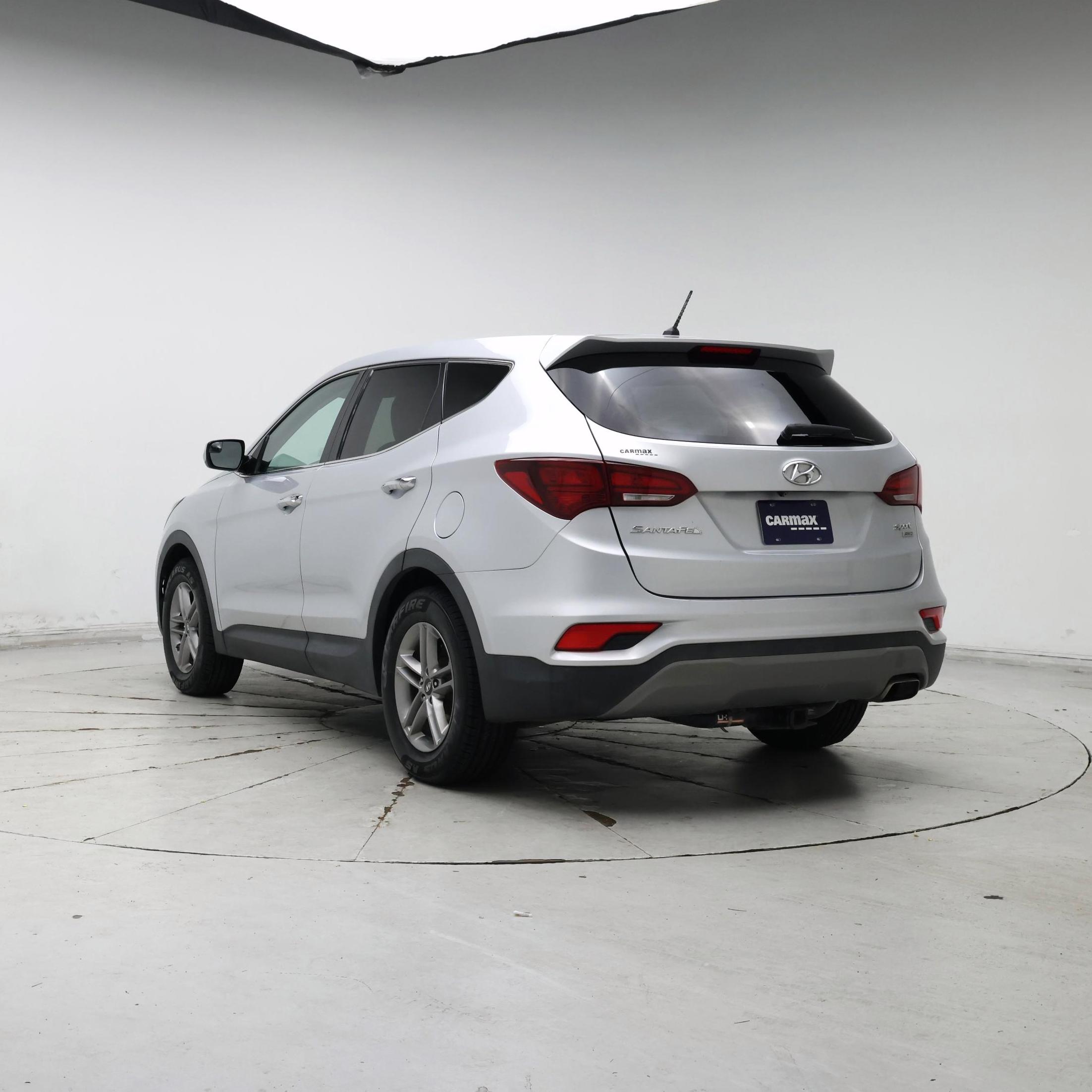 Thumbnail: 2018 Hyundai Santa Fe - 2