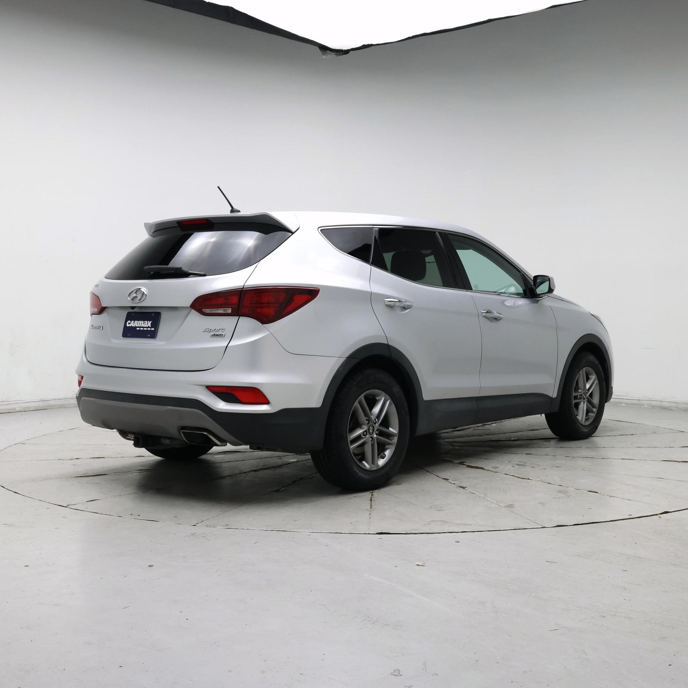 Thumbnail: 2018 Hyundai Santa Fe - 8